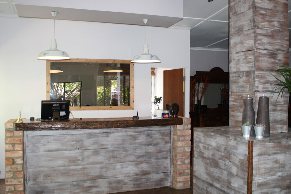 Etosha Hotel