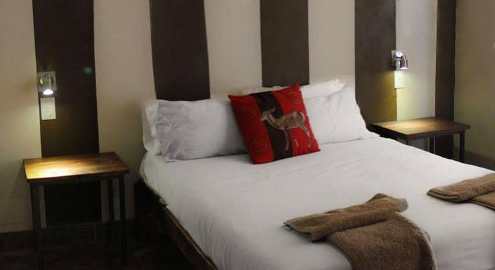 Etotongwe Lodge