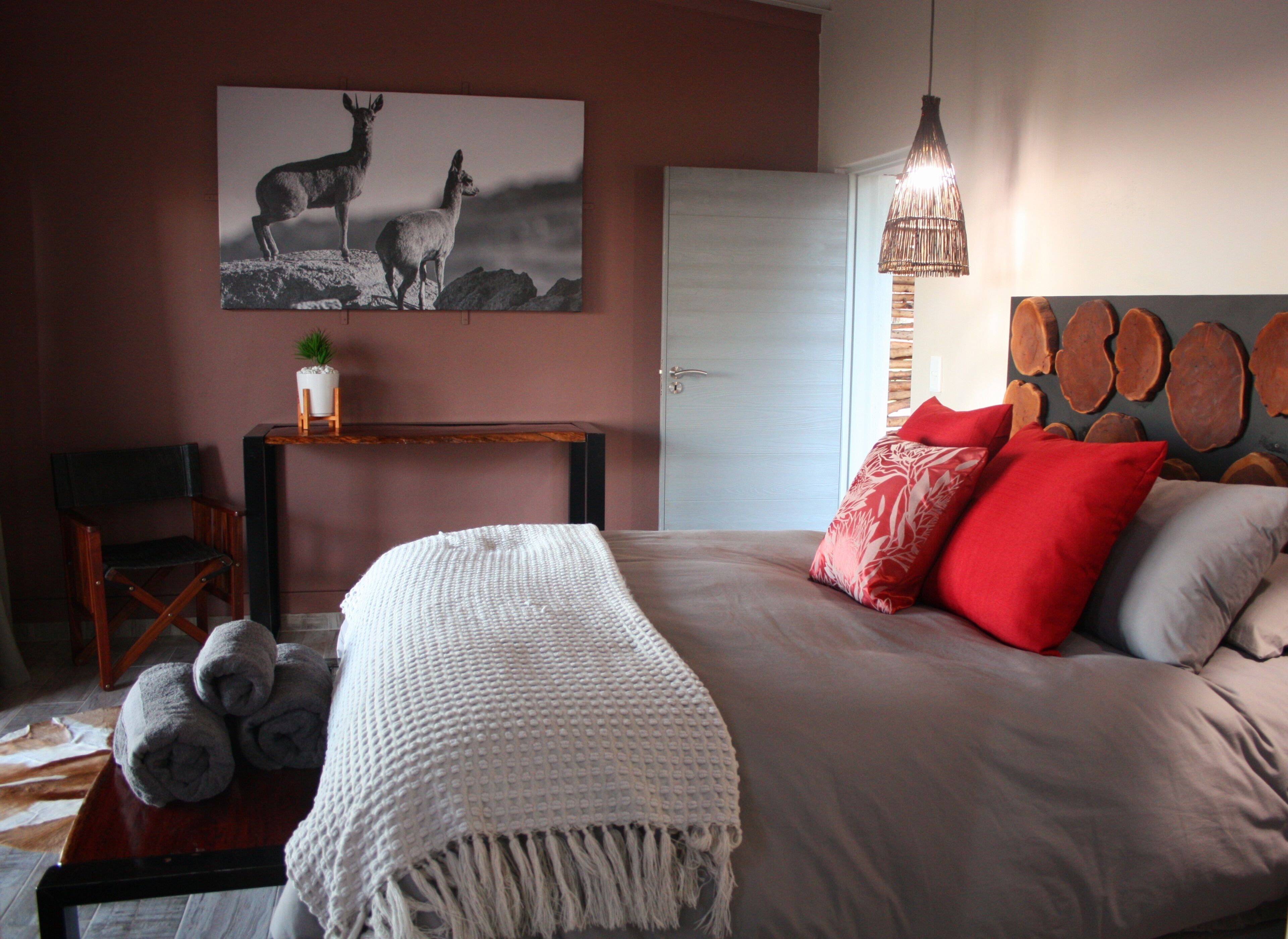 Mountain Peak Game Lodge