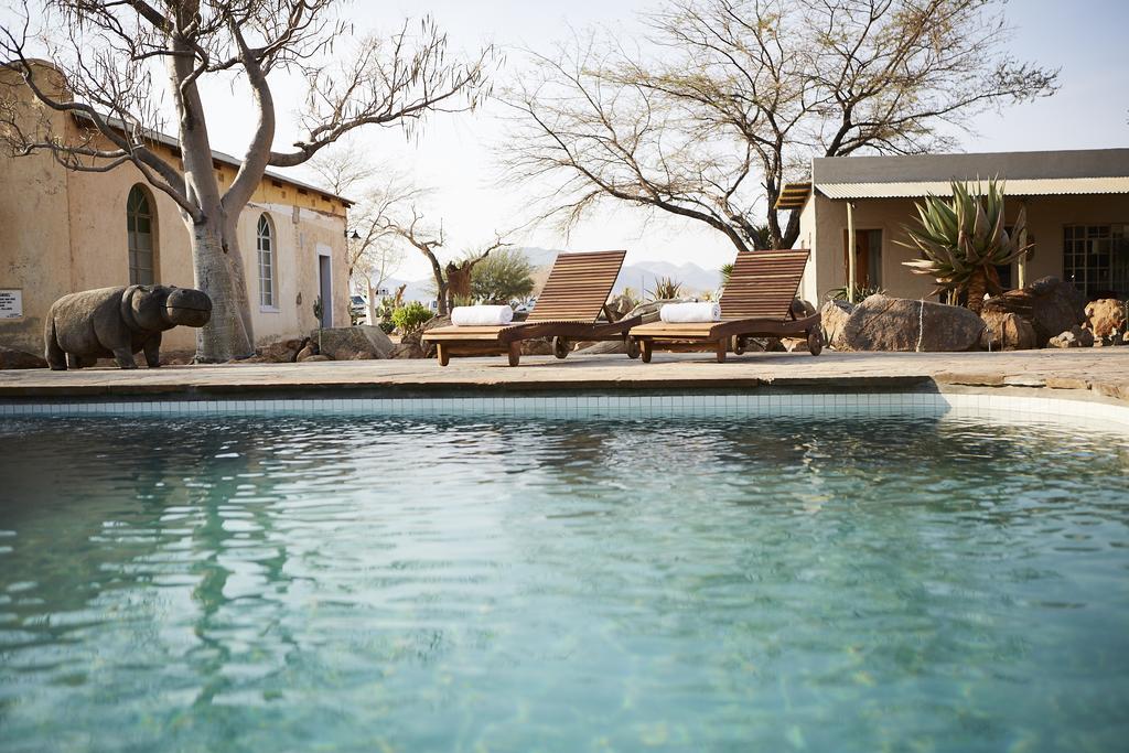 Solitaire Country Lodge