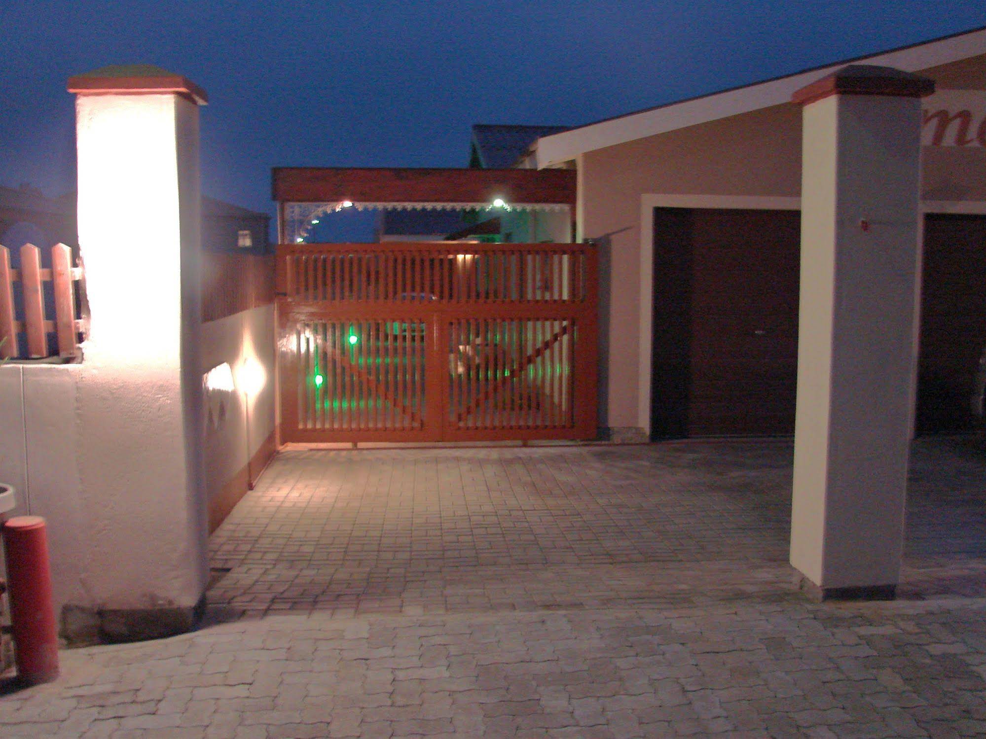 Amarachi Guesthouse