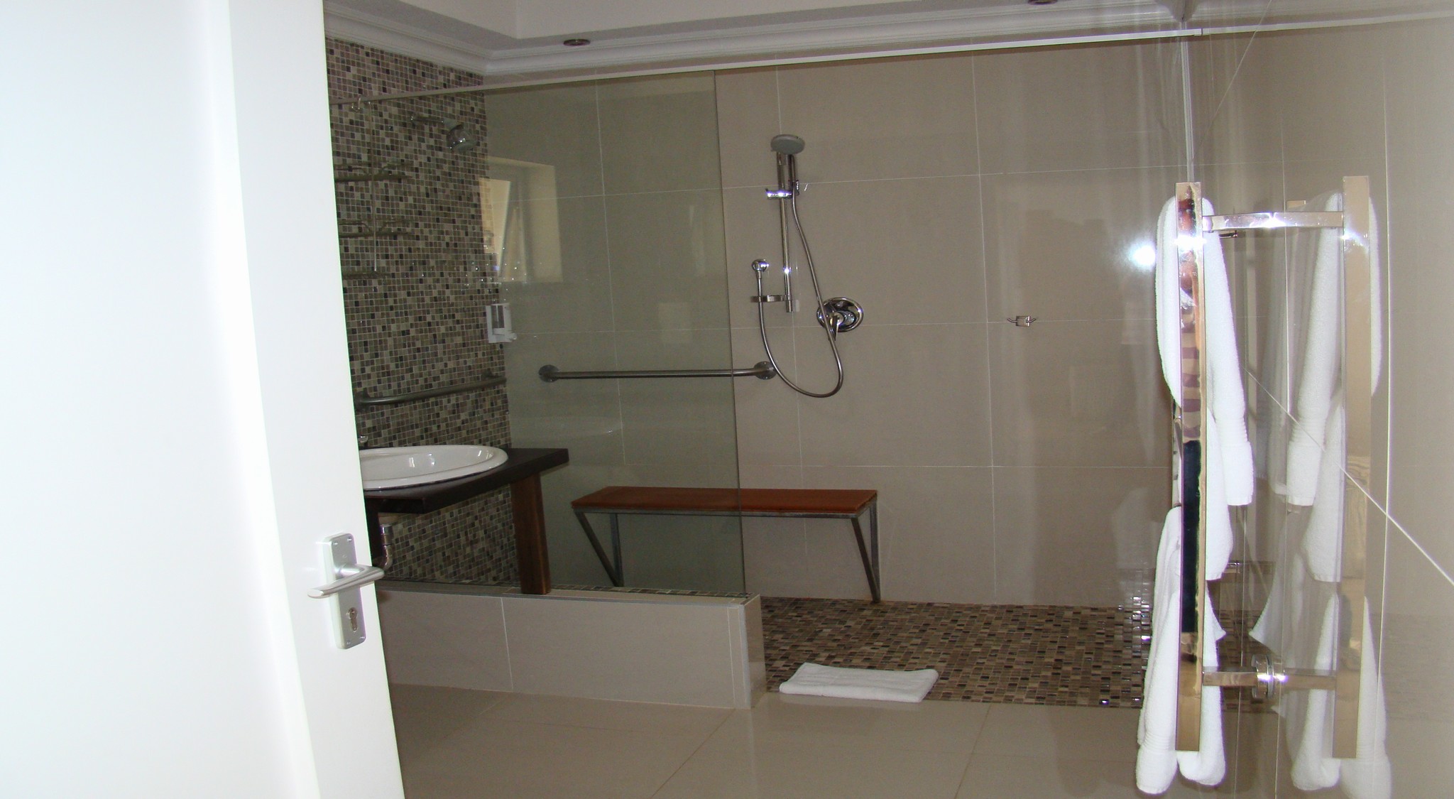 Sea Breeze Guesthouse