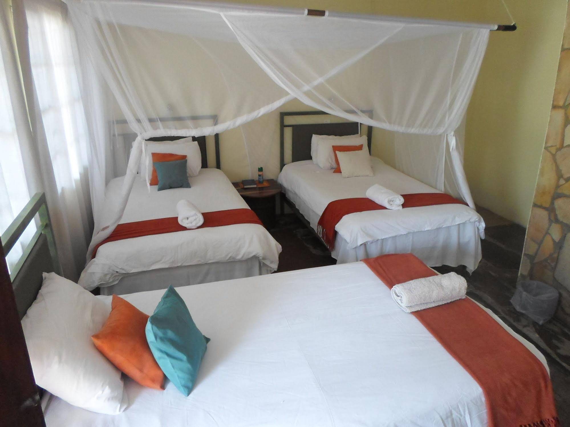 Tucsin Tsumkwe Lodge