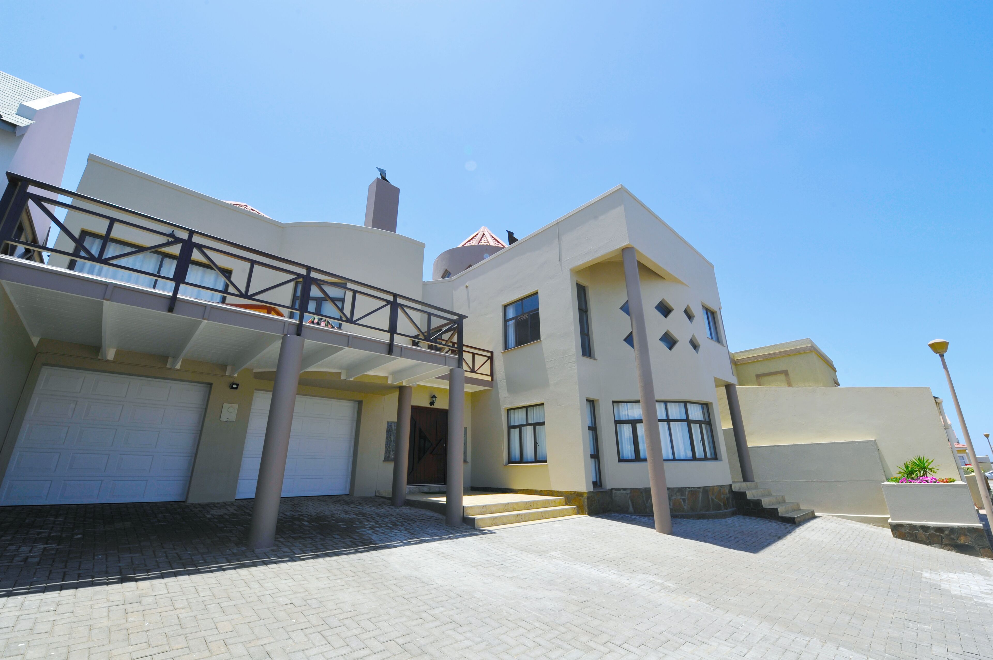 Blue Lily Langstrand Self Catering