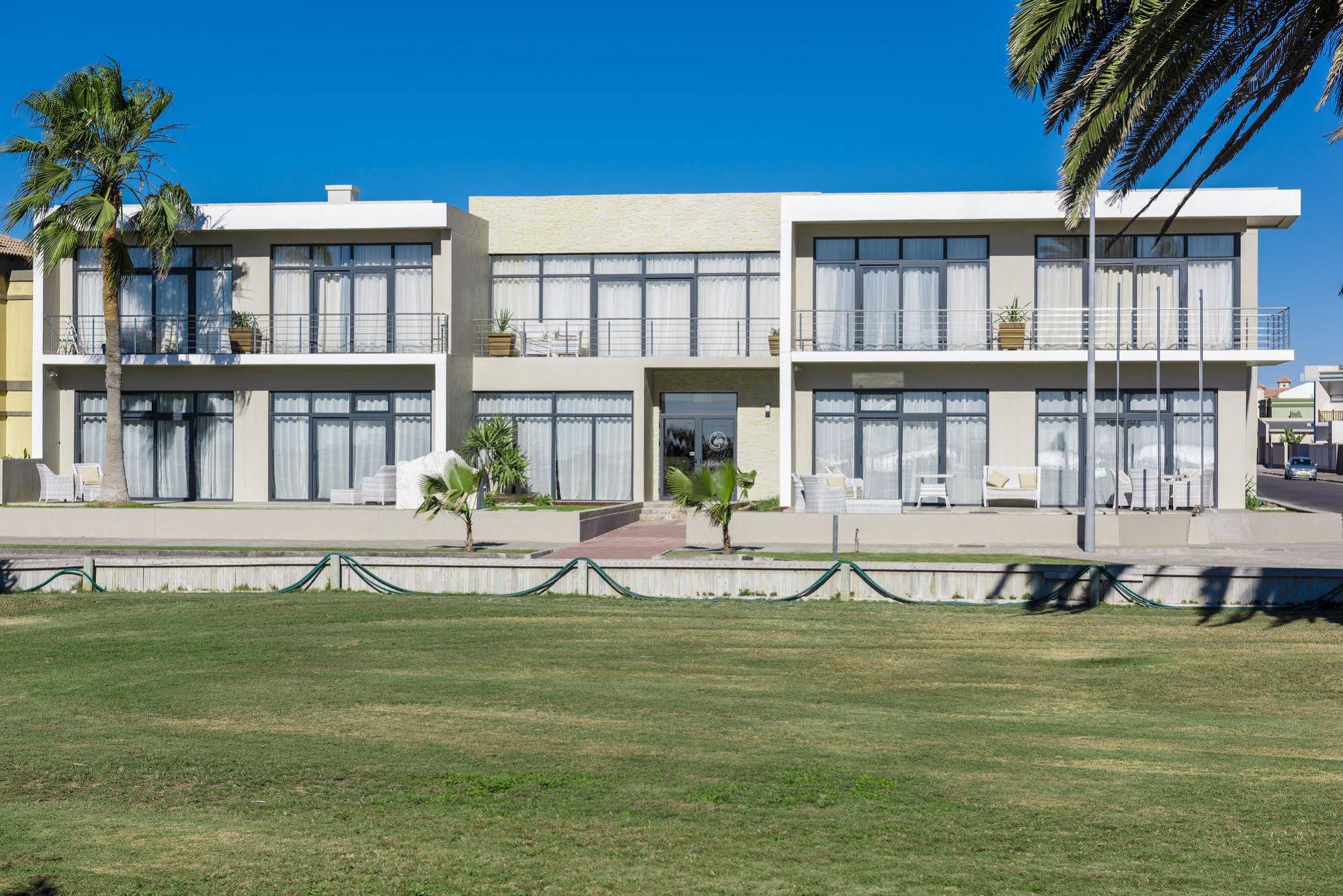 Flamingo Villa Boutique Hotel