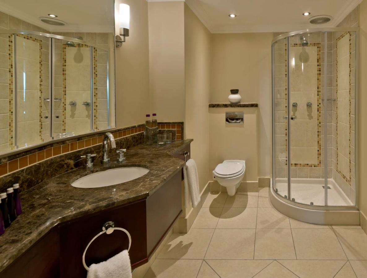 Avani Windhoek Hotel & Casino