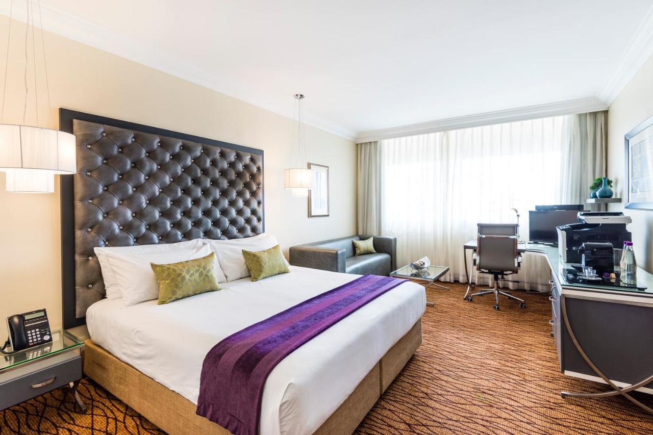 Avani Windhoek Hotel & Casino