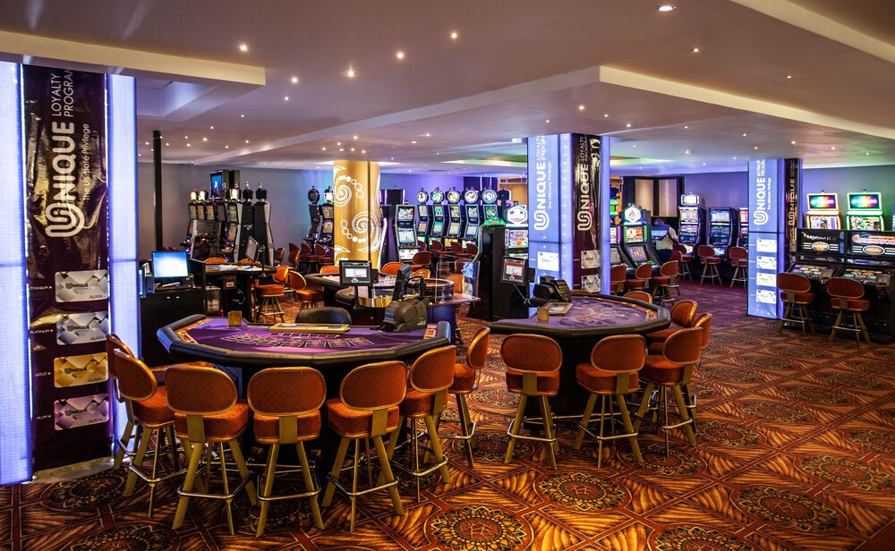 Avani Windhoek Hotel & Casino