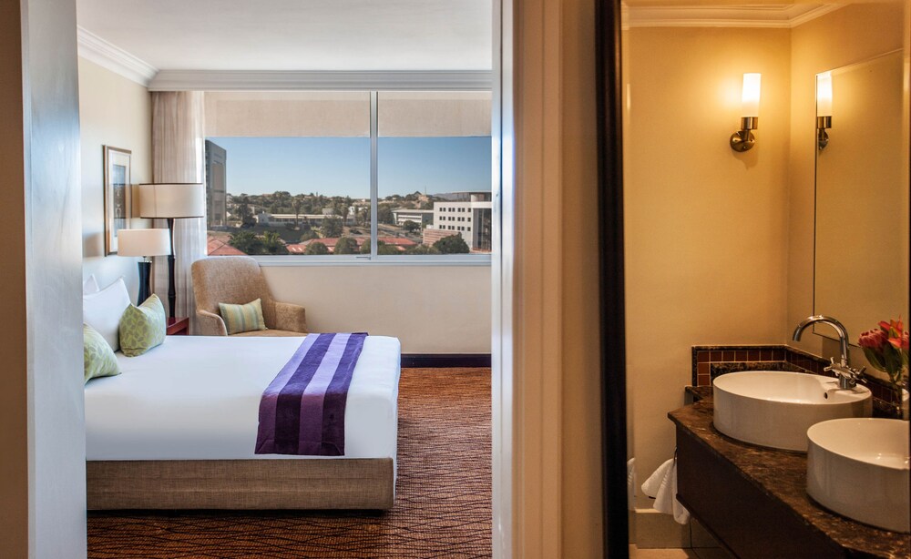 Avani Windhoek Hotel & Casino
