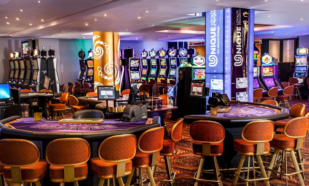 Avani Windhoek Hotel & Casino