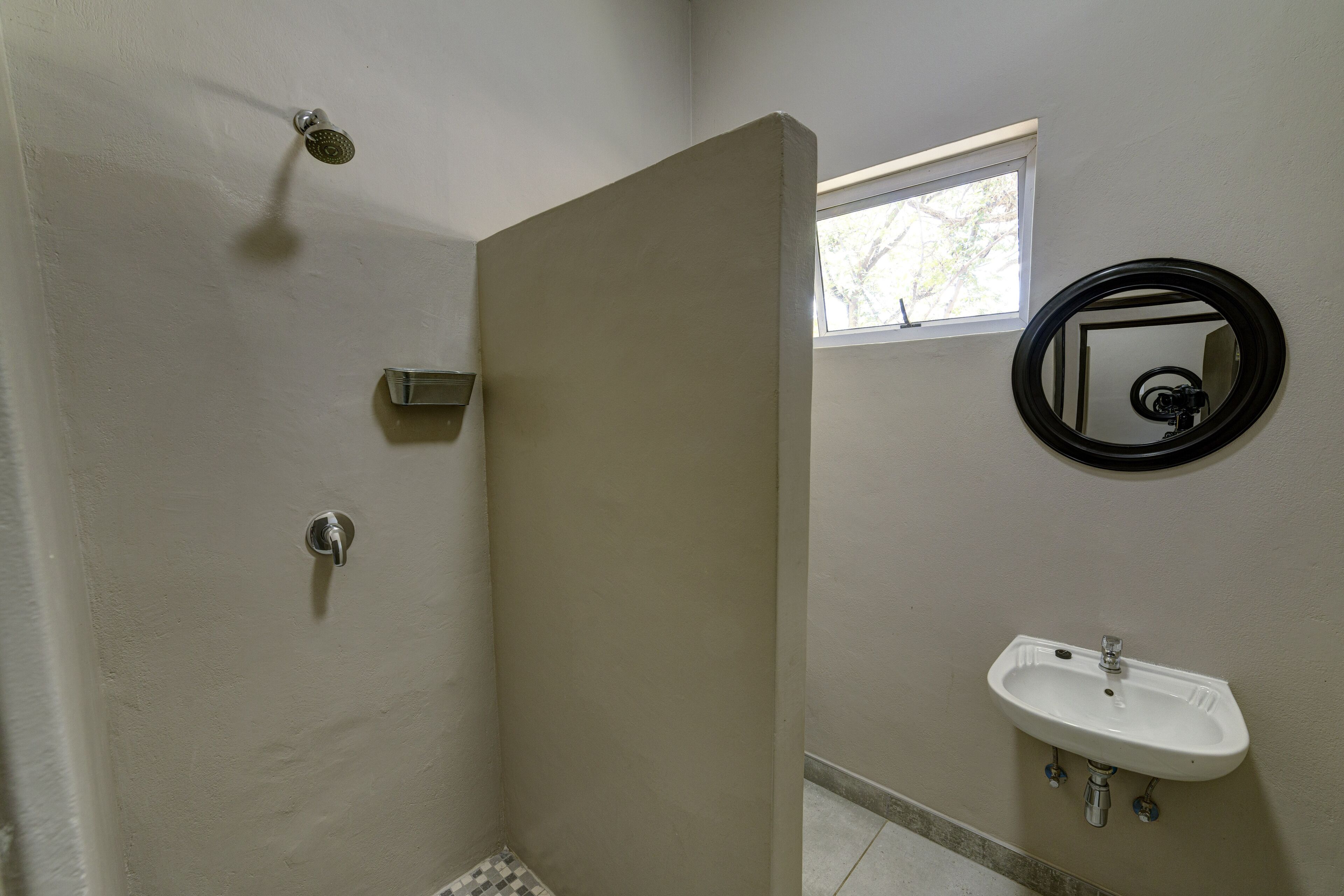 Naankuse Travellers Inn