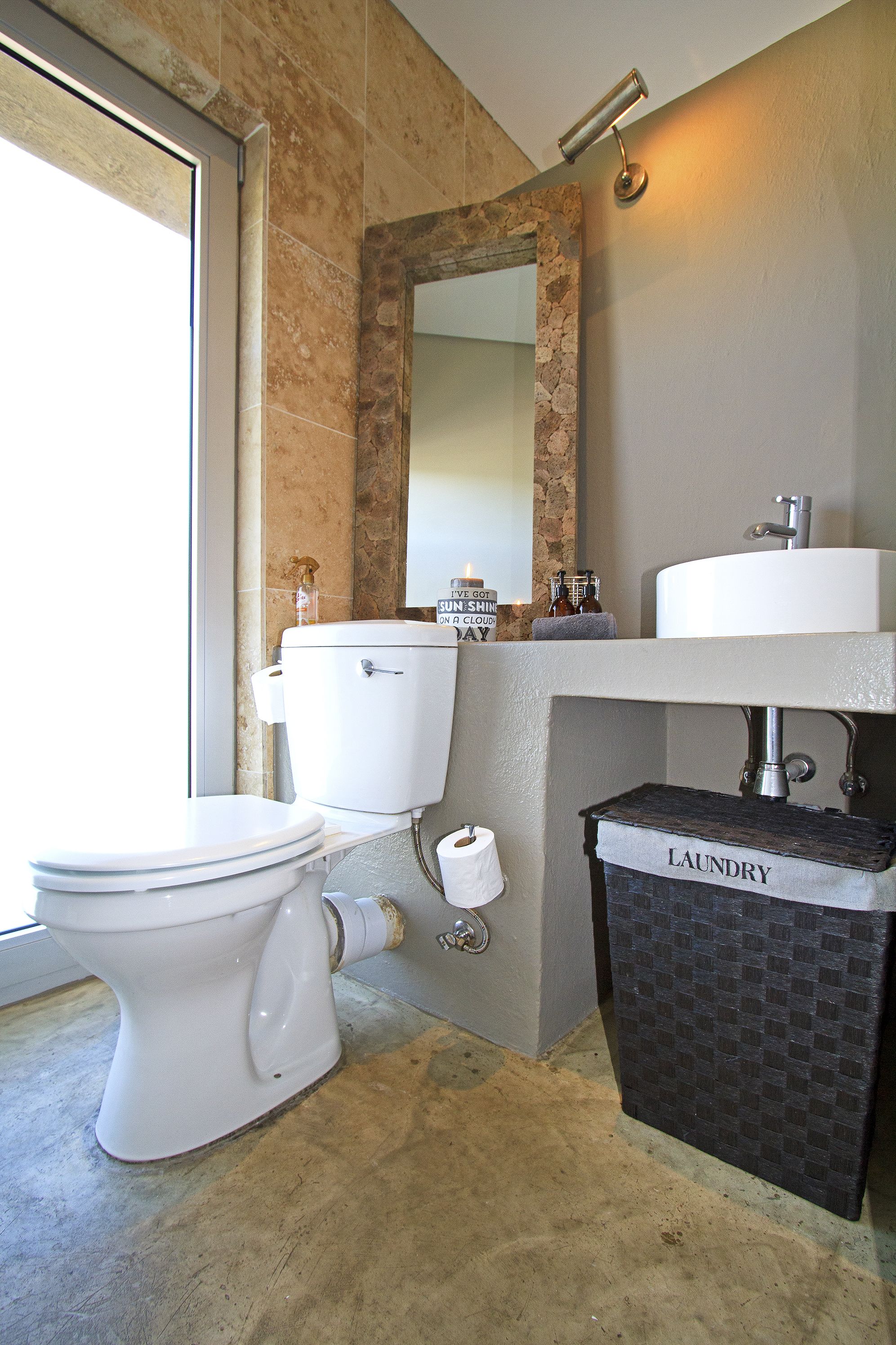 Suite 9 The Village