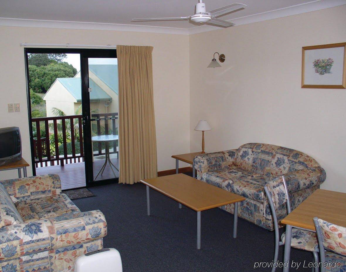 Governors Lodge