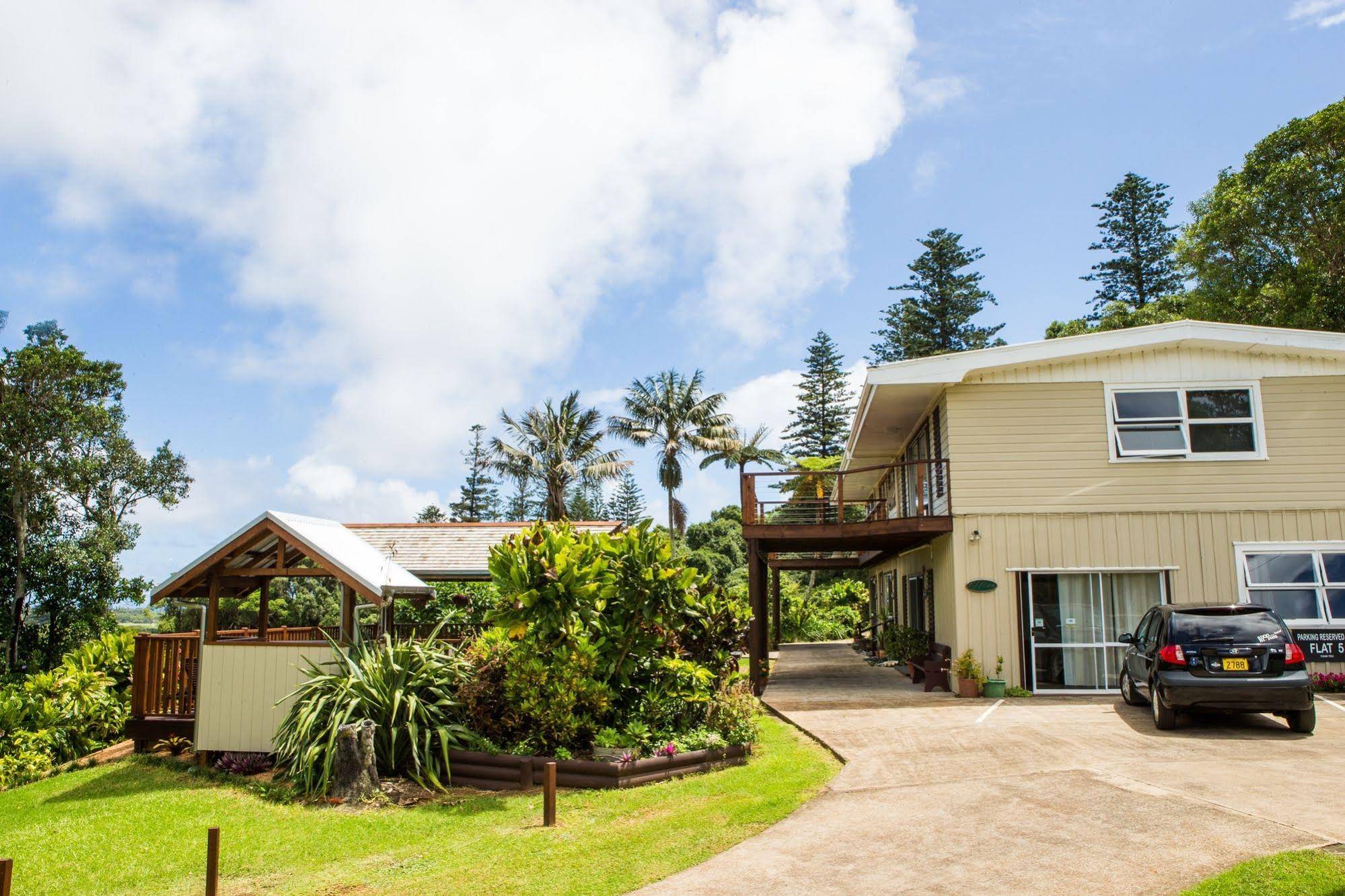 Hideaway Retreat