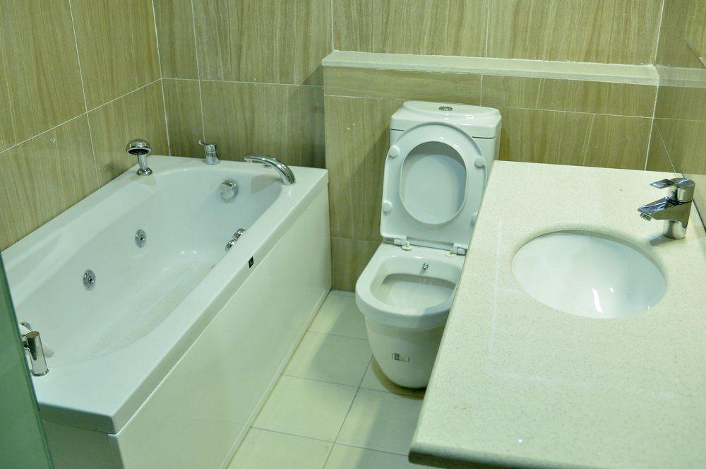 Caledonian Suites