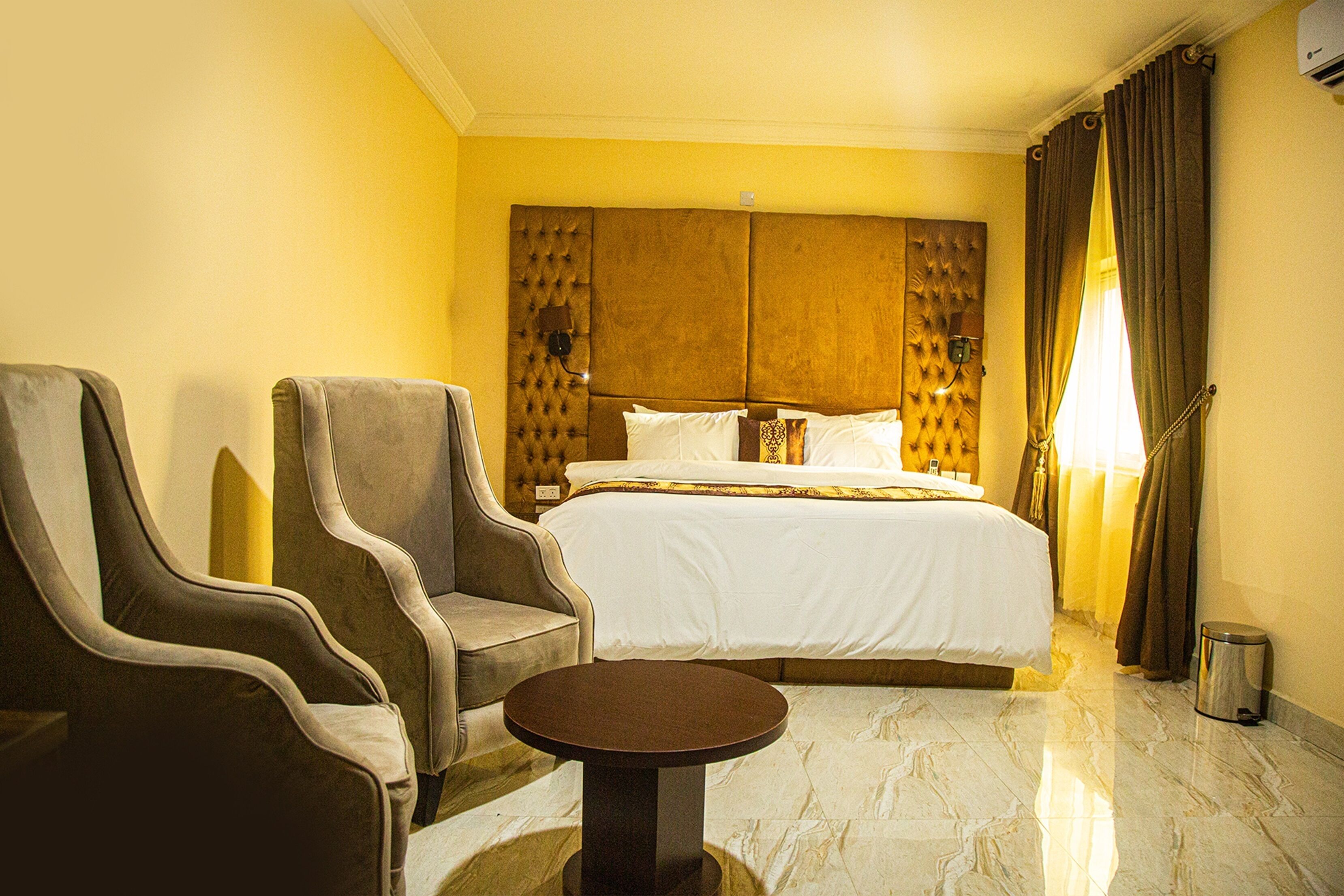 Spring Hotels