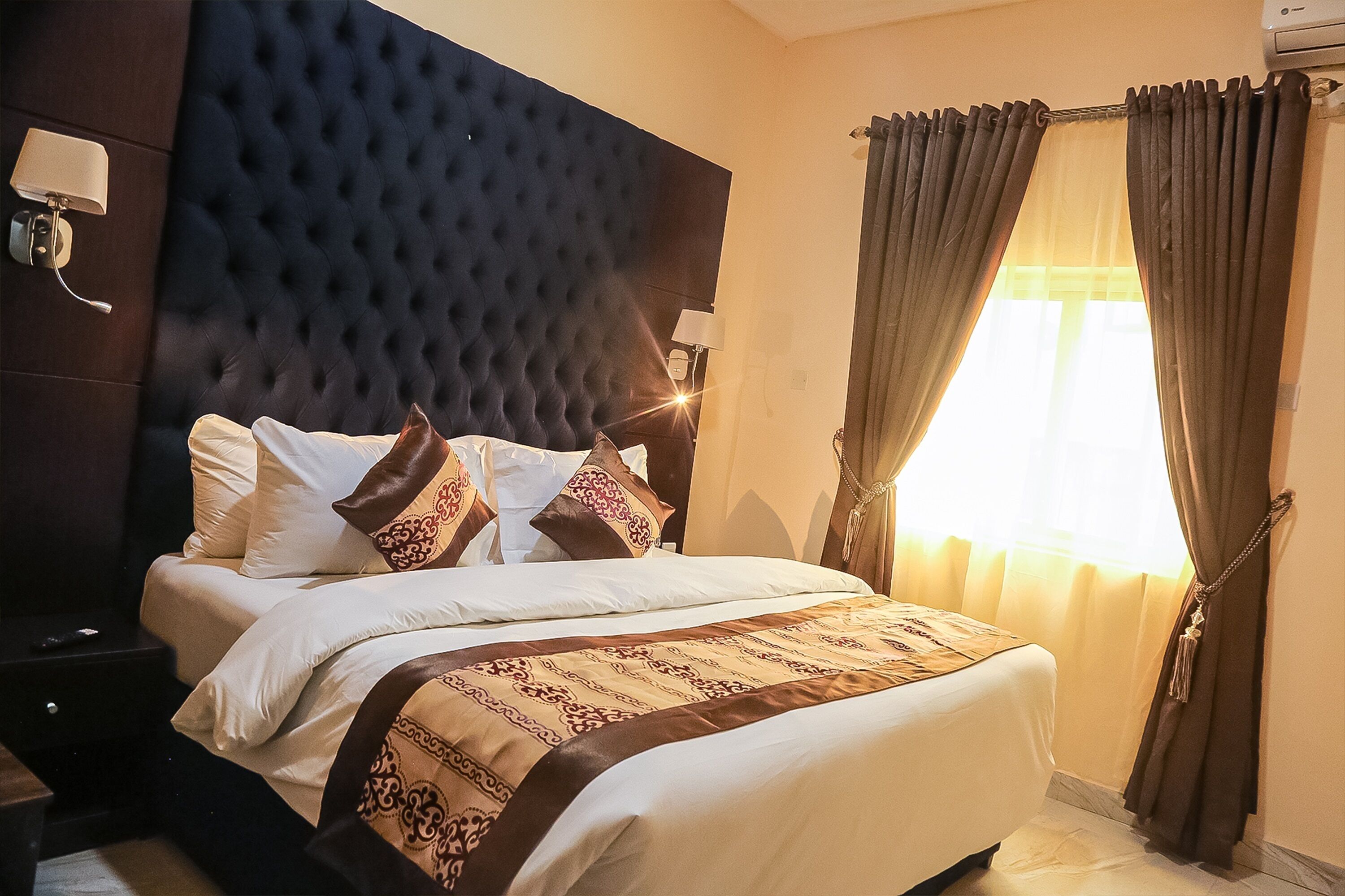 Spring Hotels