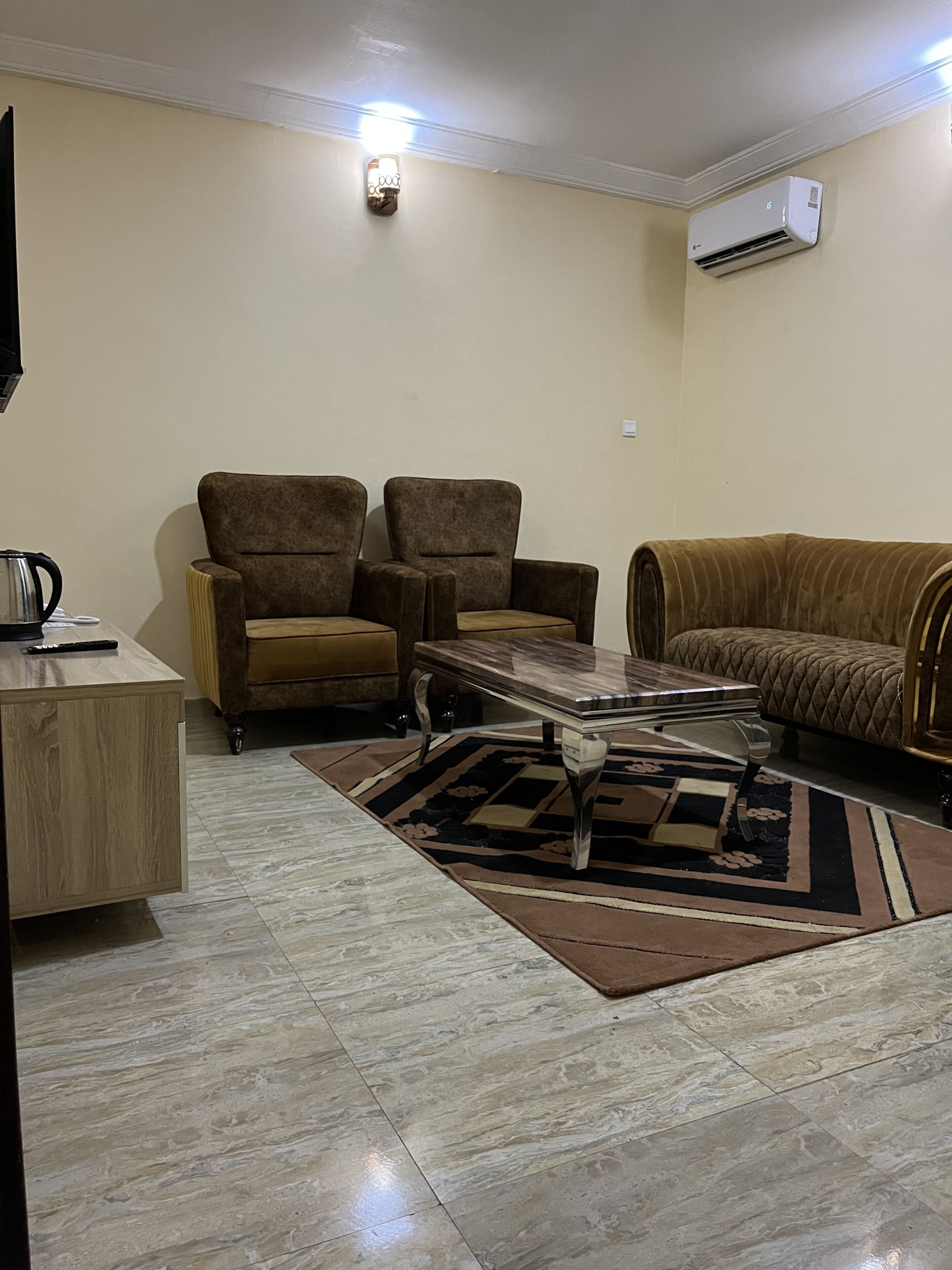 Spring Hotels