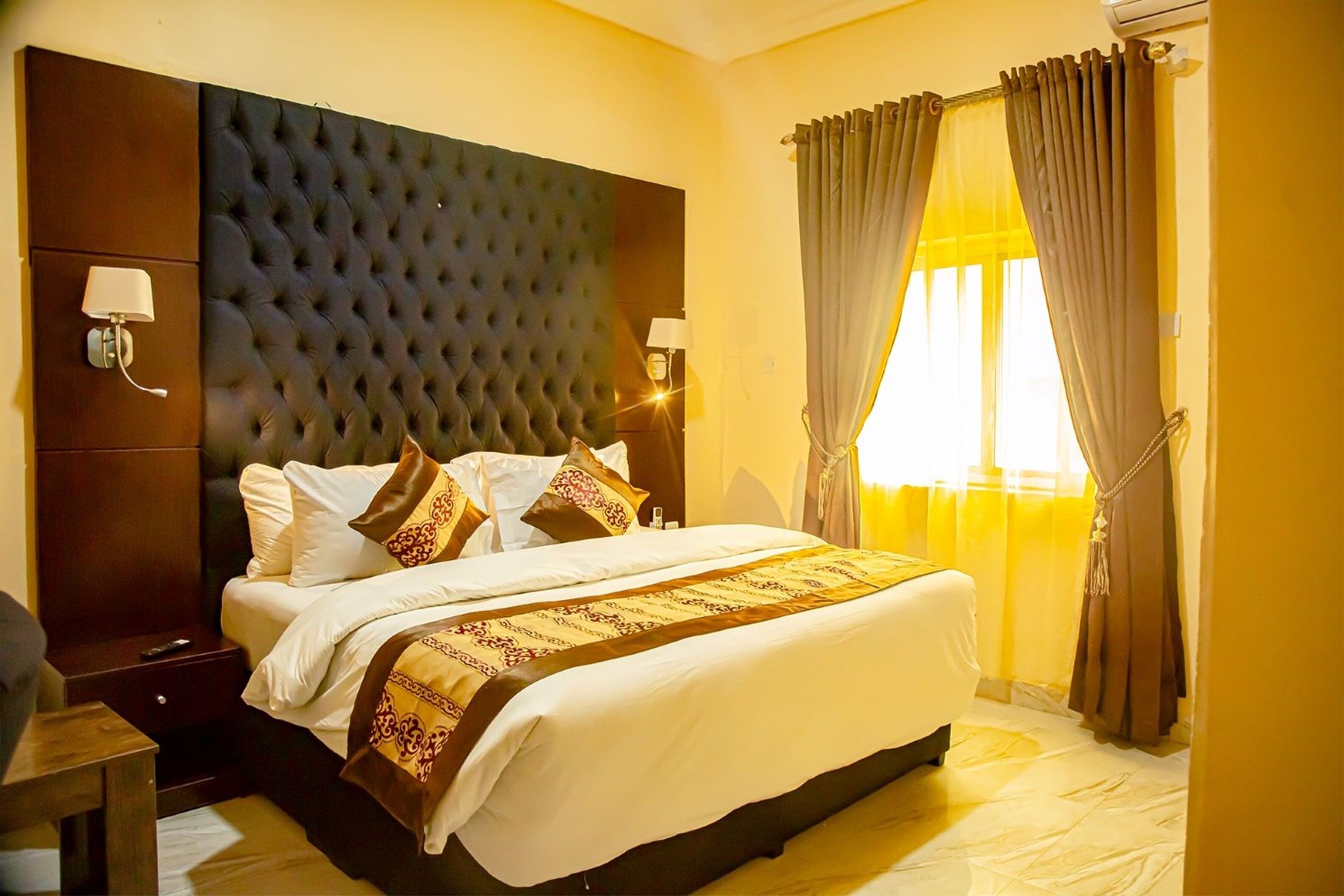 Spring Hotels