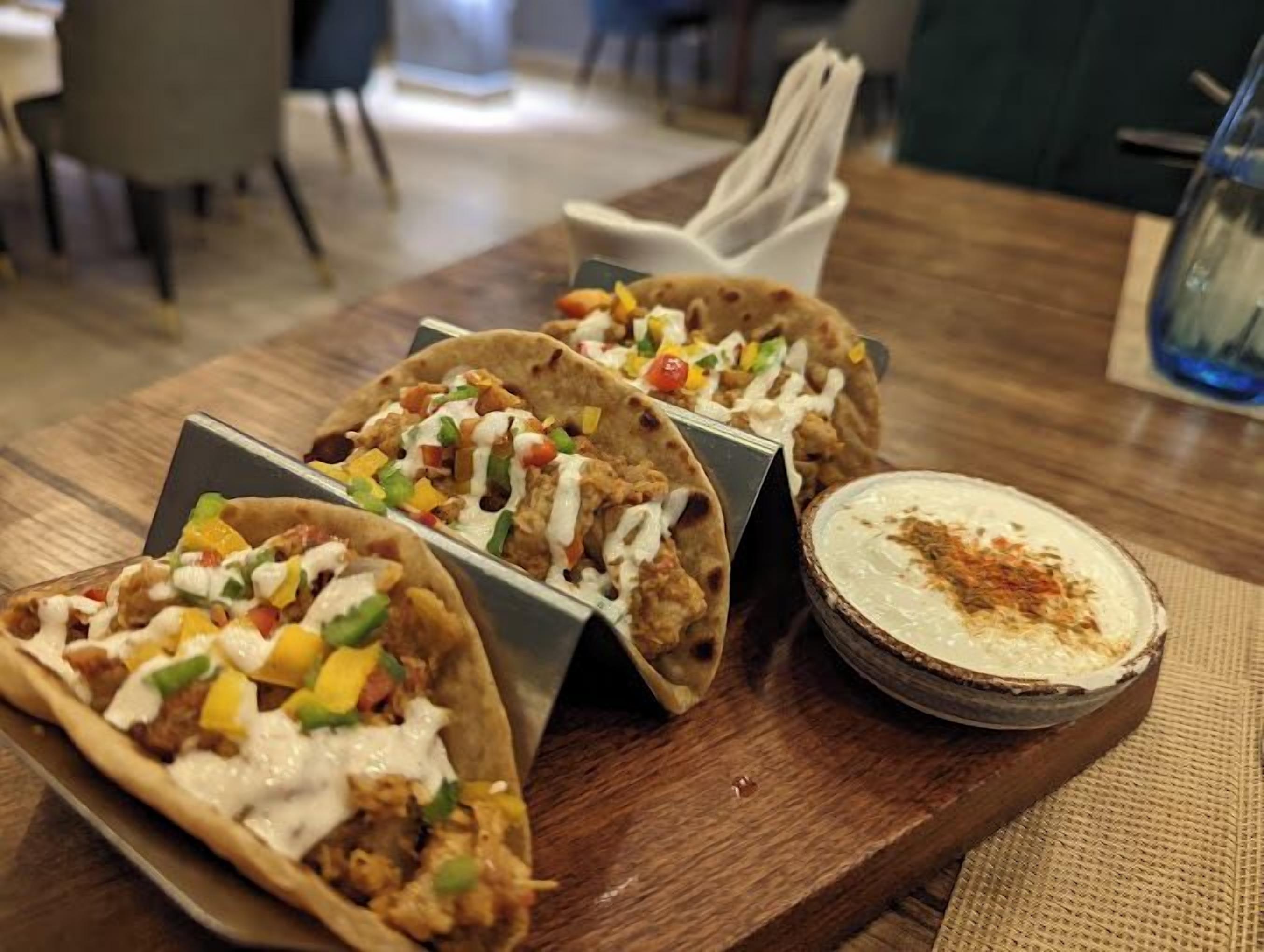 Hale Manor Exquisite