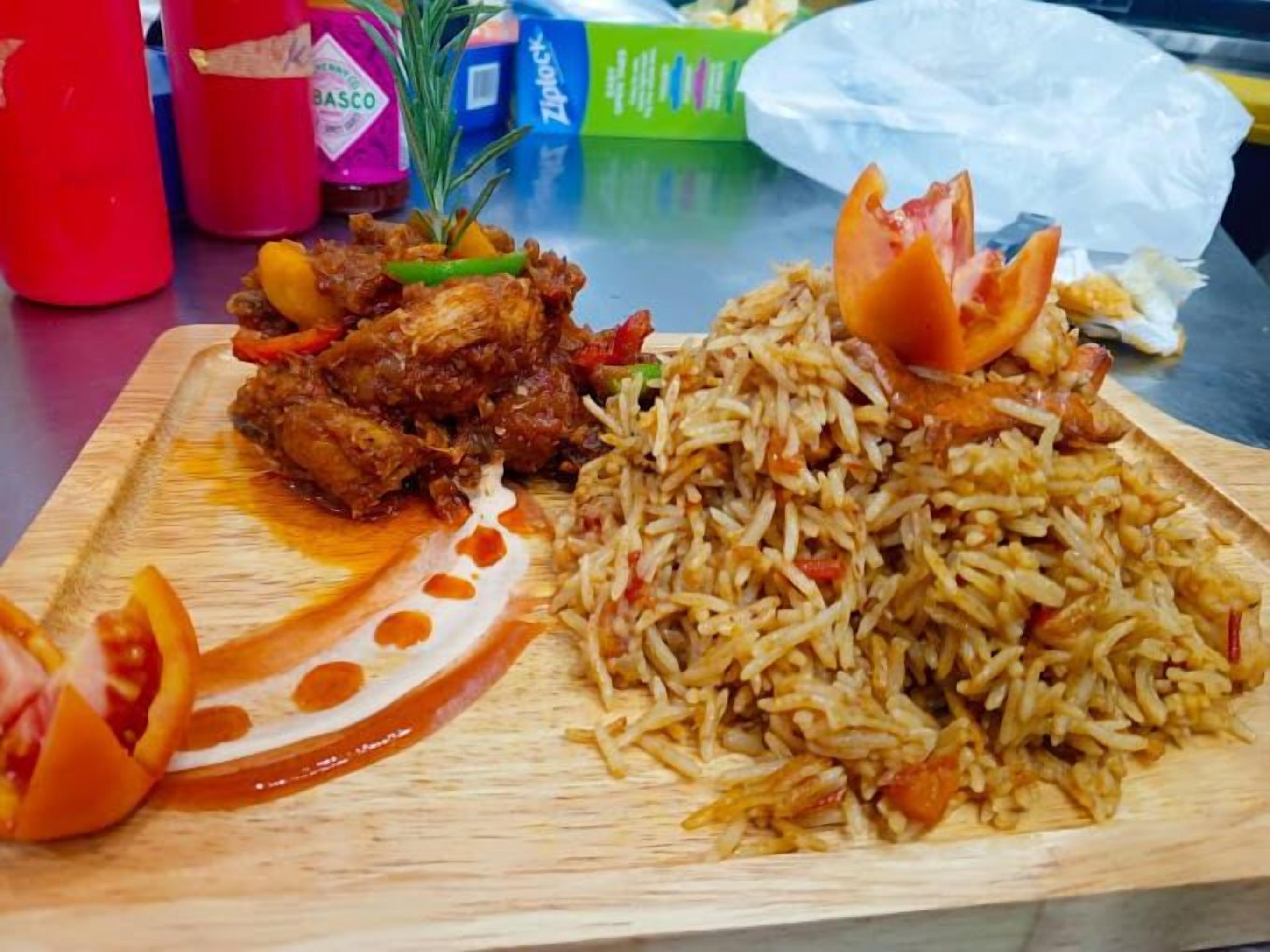 Hale Manor Exquisite