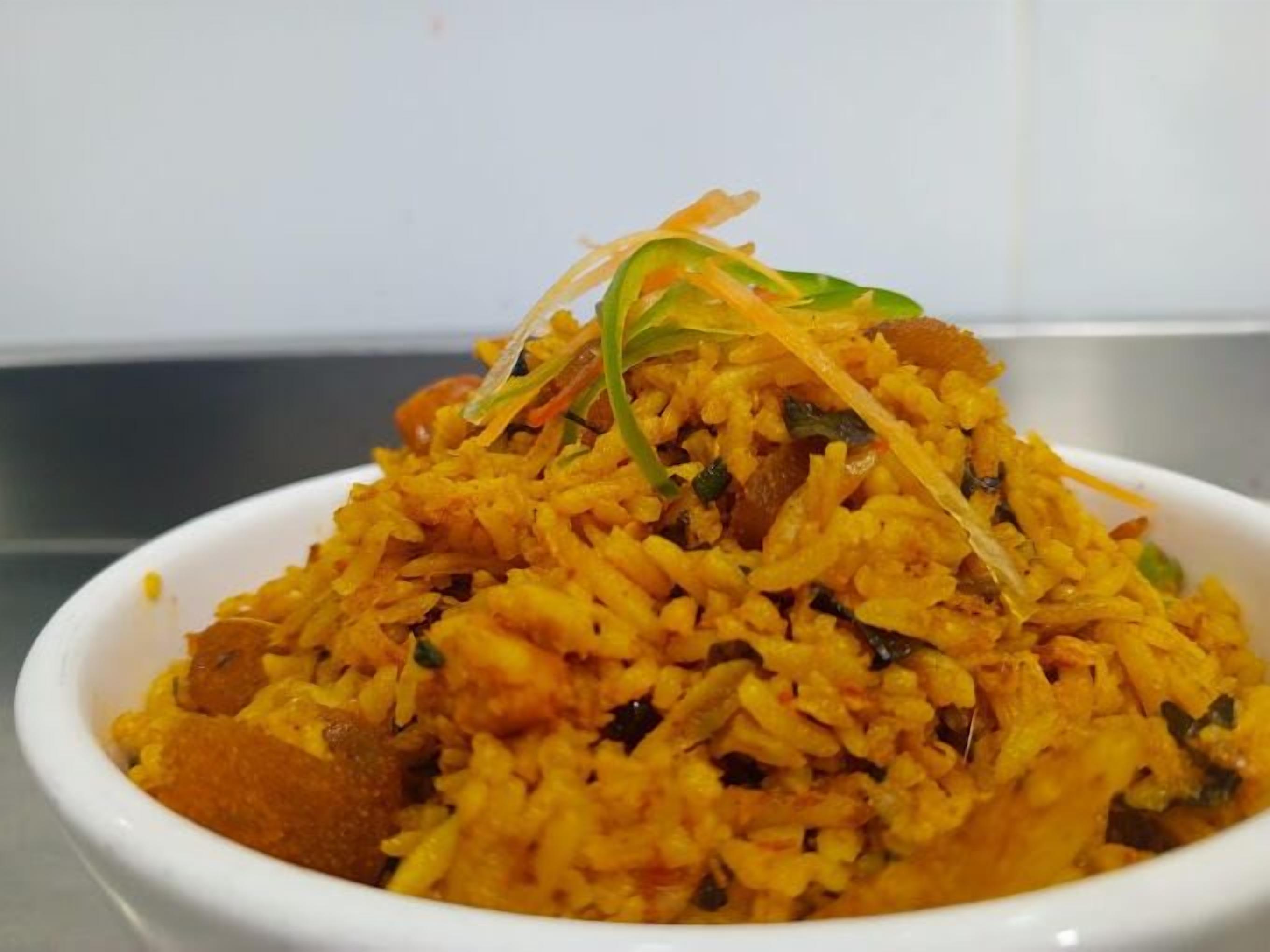 Hale Manor Exquisite