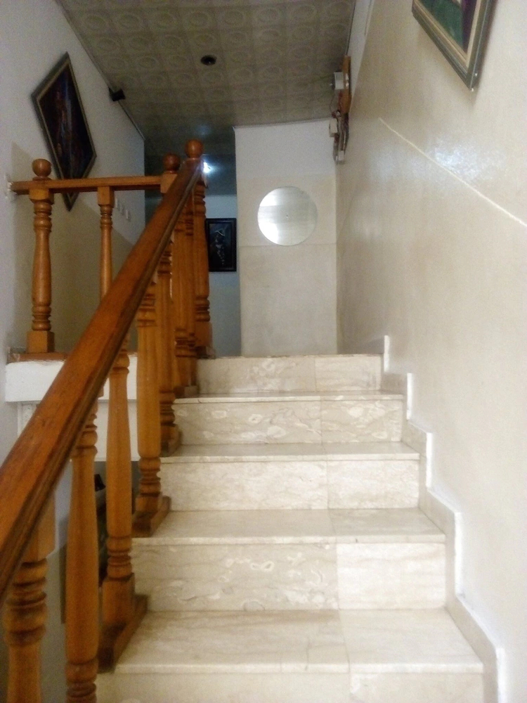 Petesville Hotel Calabar