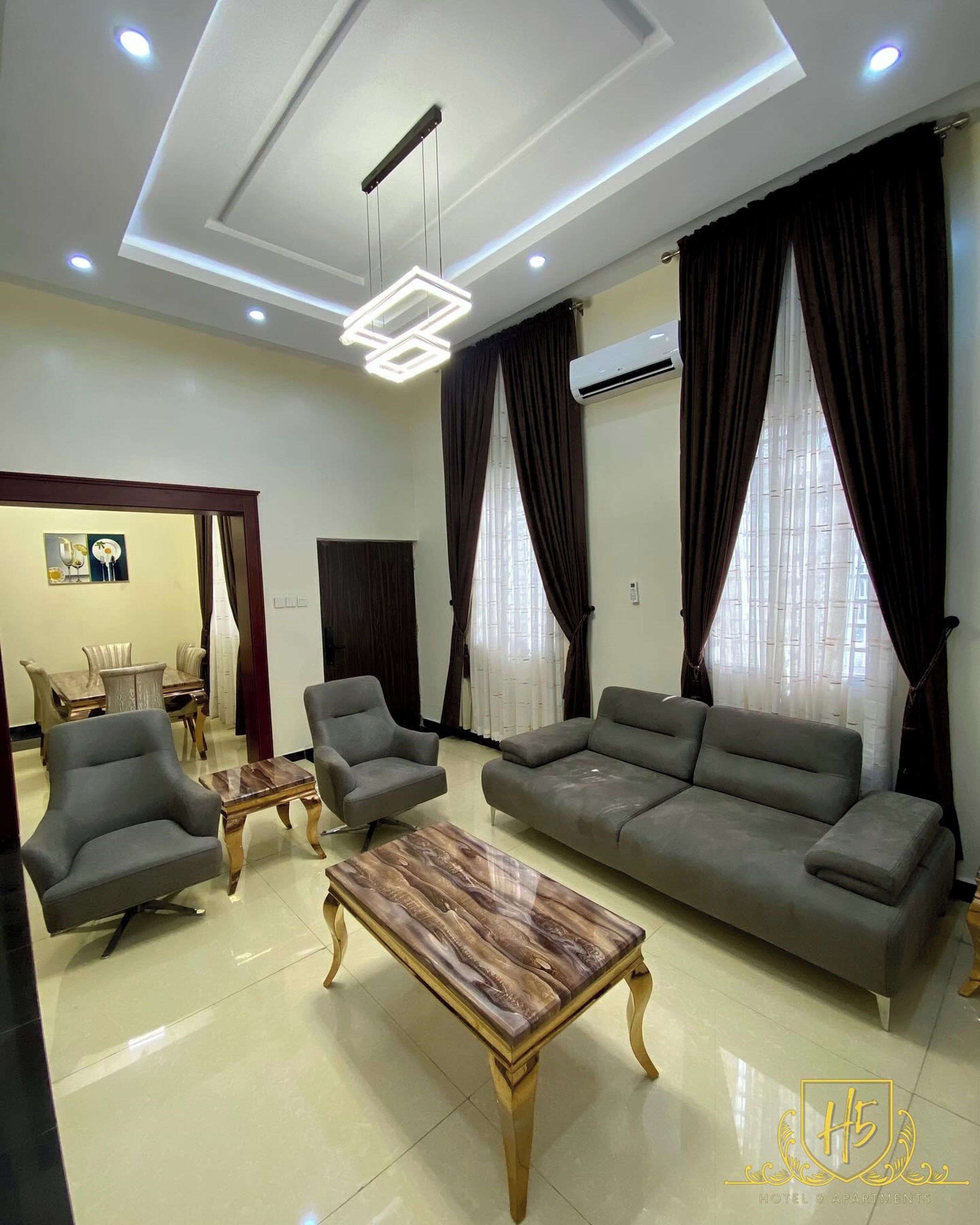 H5 Hotel and Apartments