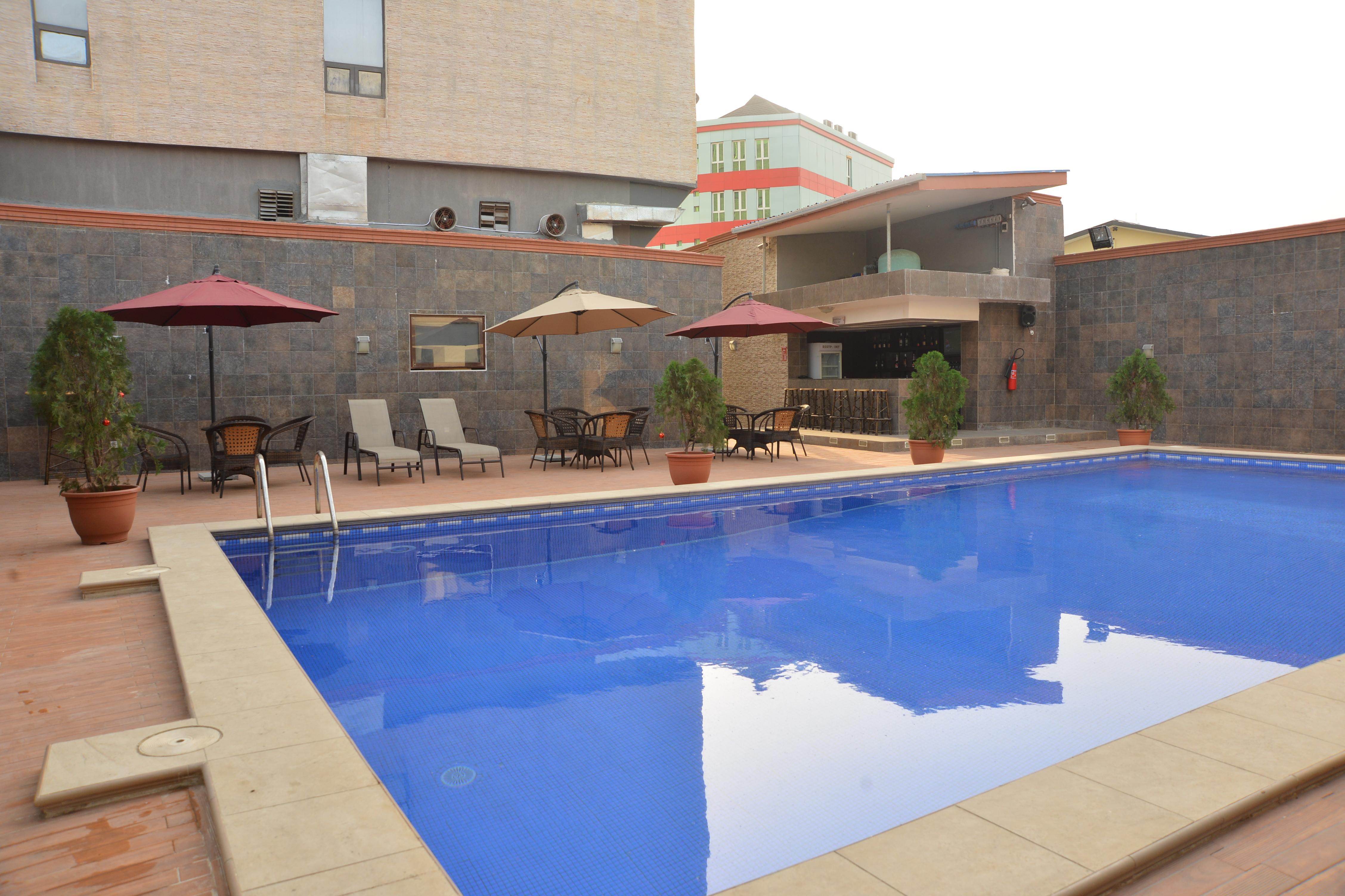 Airport Golden Tulip Hotel
