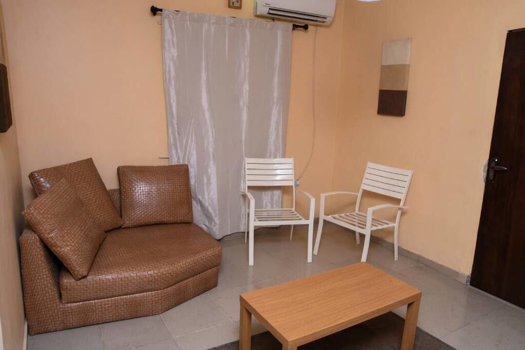 Leez Luxury Apartment