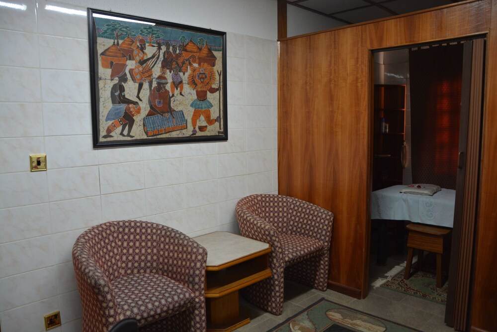 Manuela Residence
