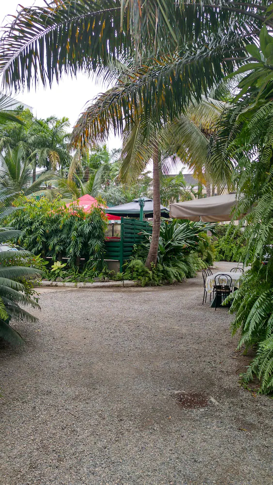 Manuela Residence