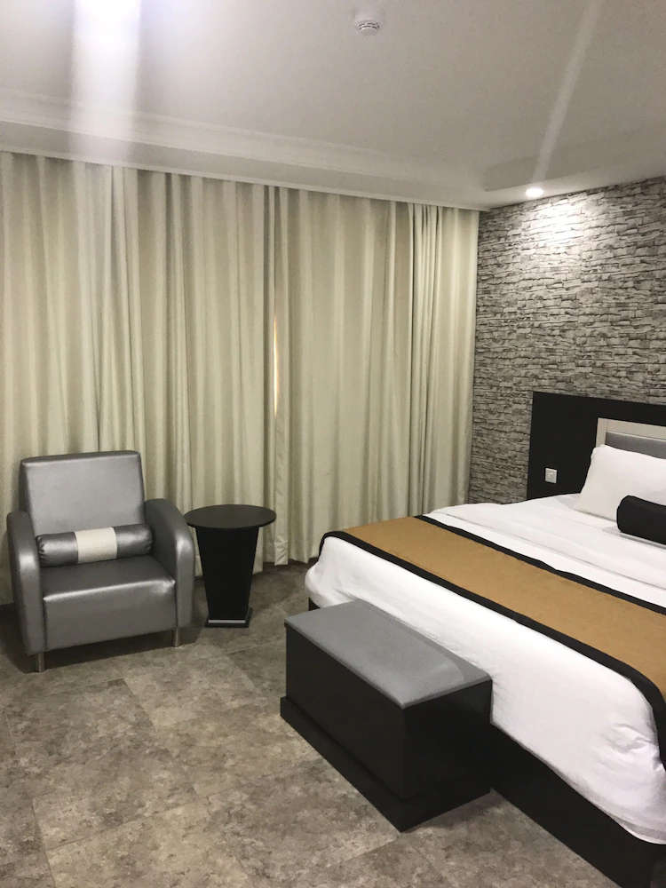 Msquare Hotel