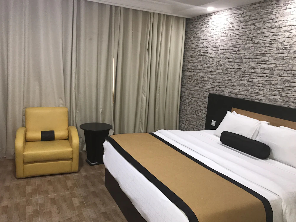 Msquare Hotel