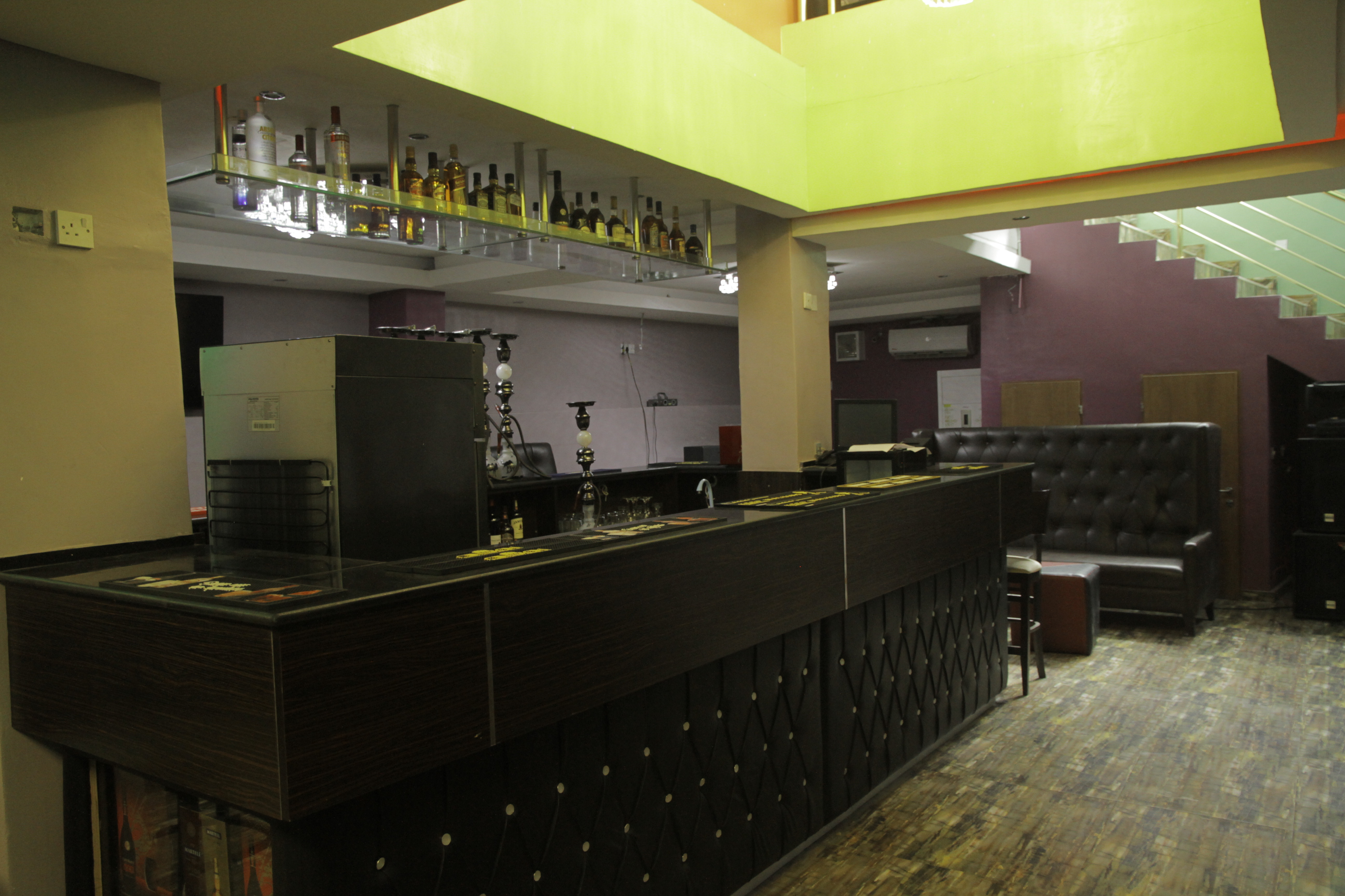Valley Front View Hotel