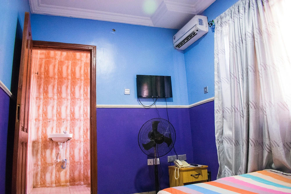 White Rose Suites