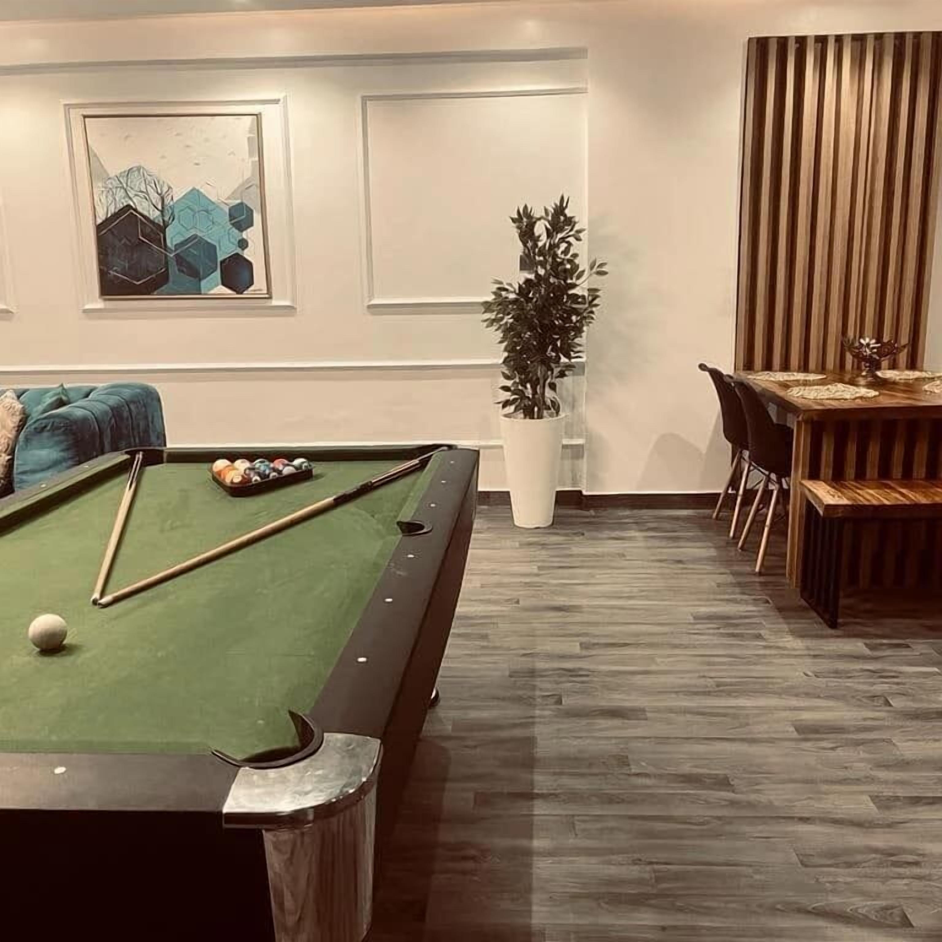 Granville Penthouse Apartments