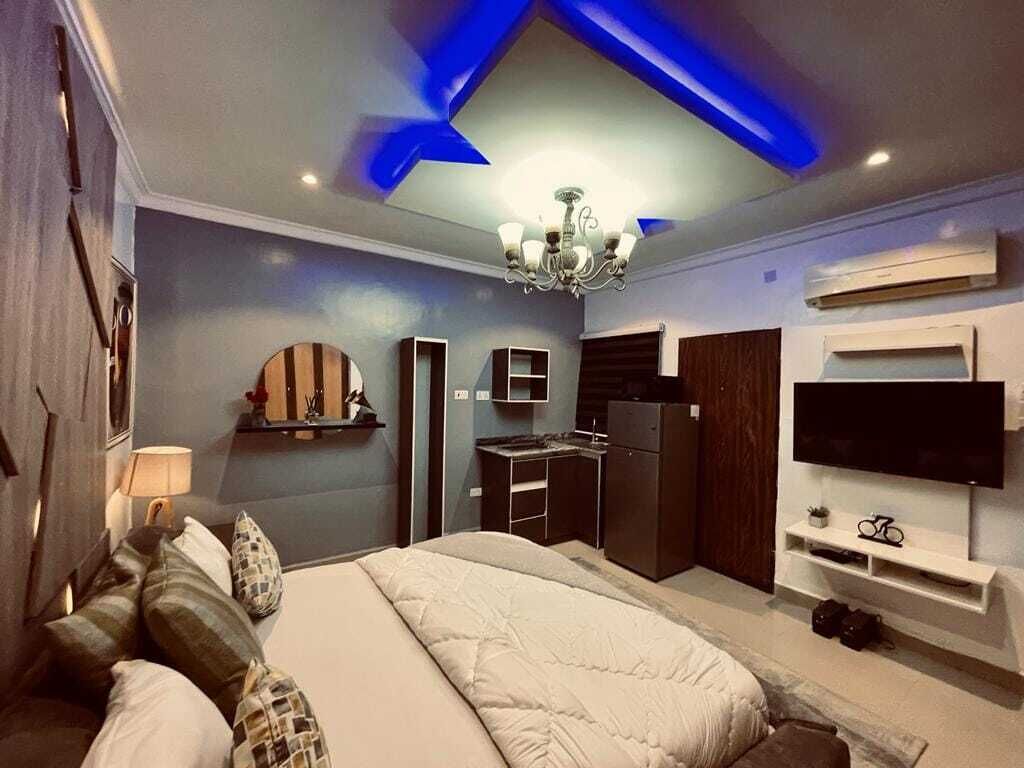 Granville Penthouse Apartments