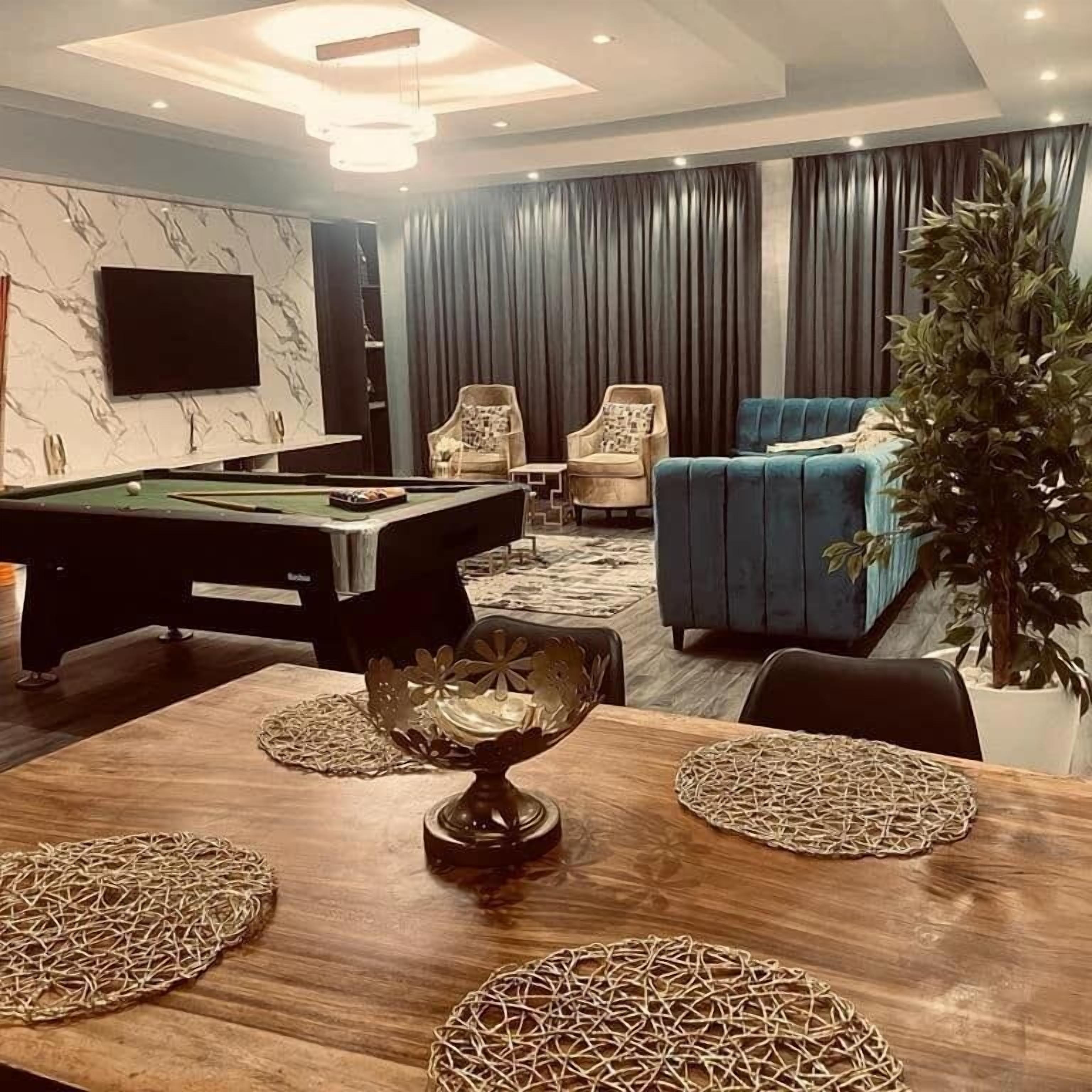 Granville Penthouse Apartments