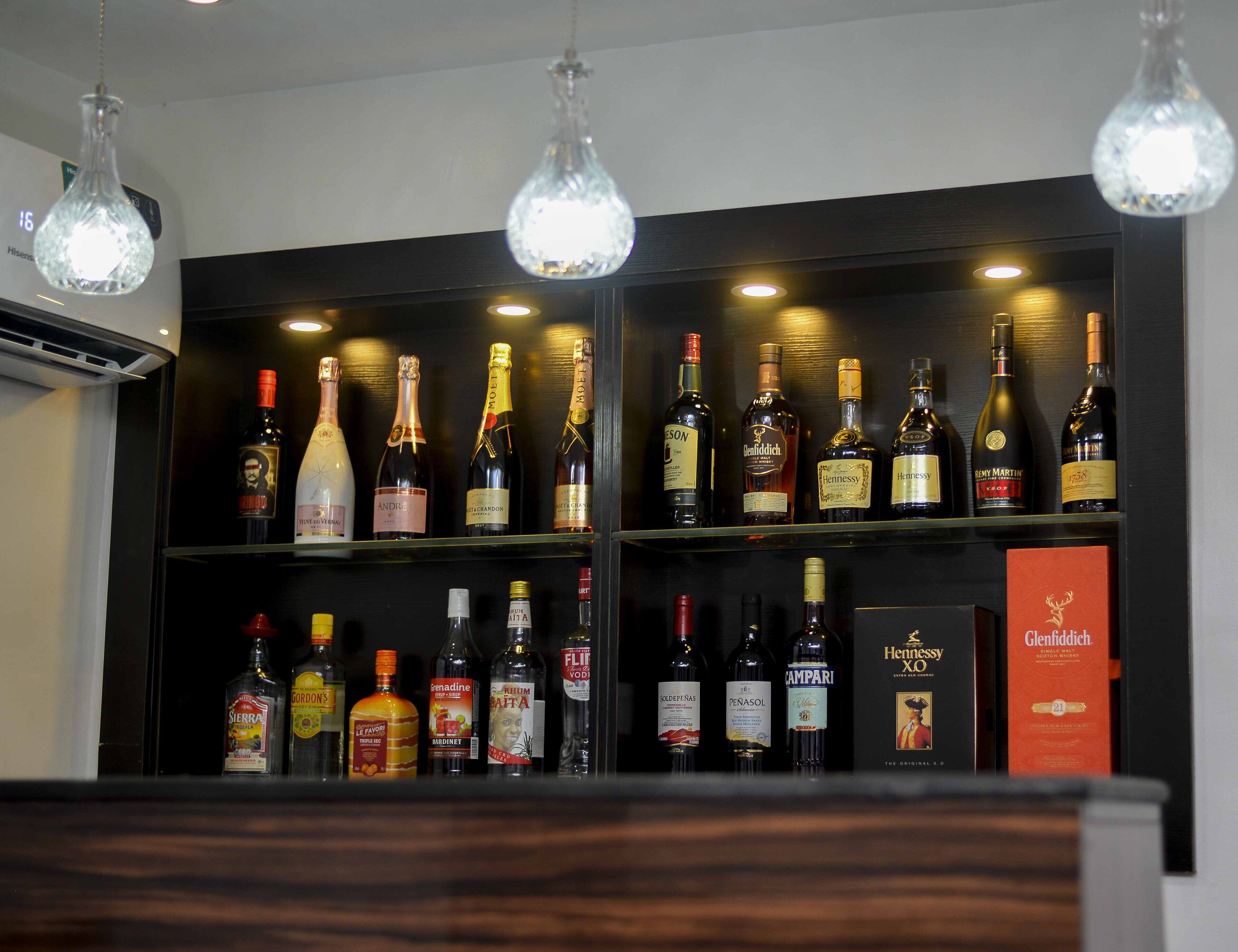 Mapleview Hotels and Suite Limited