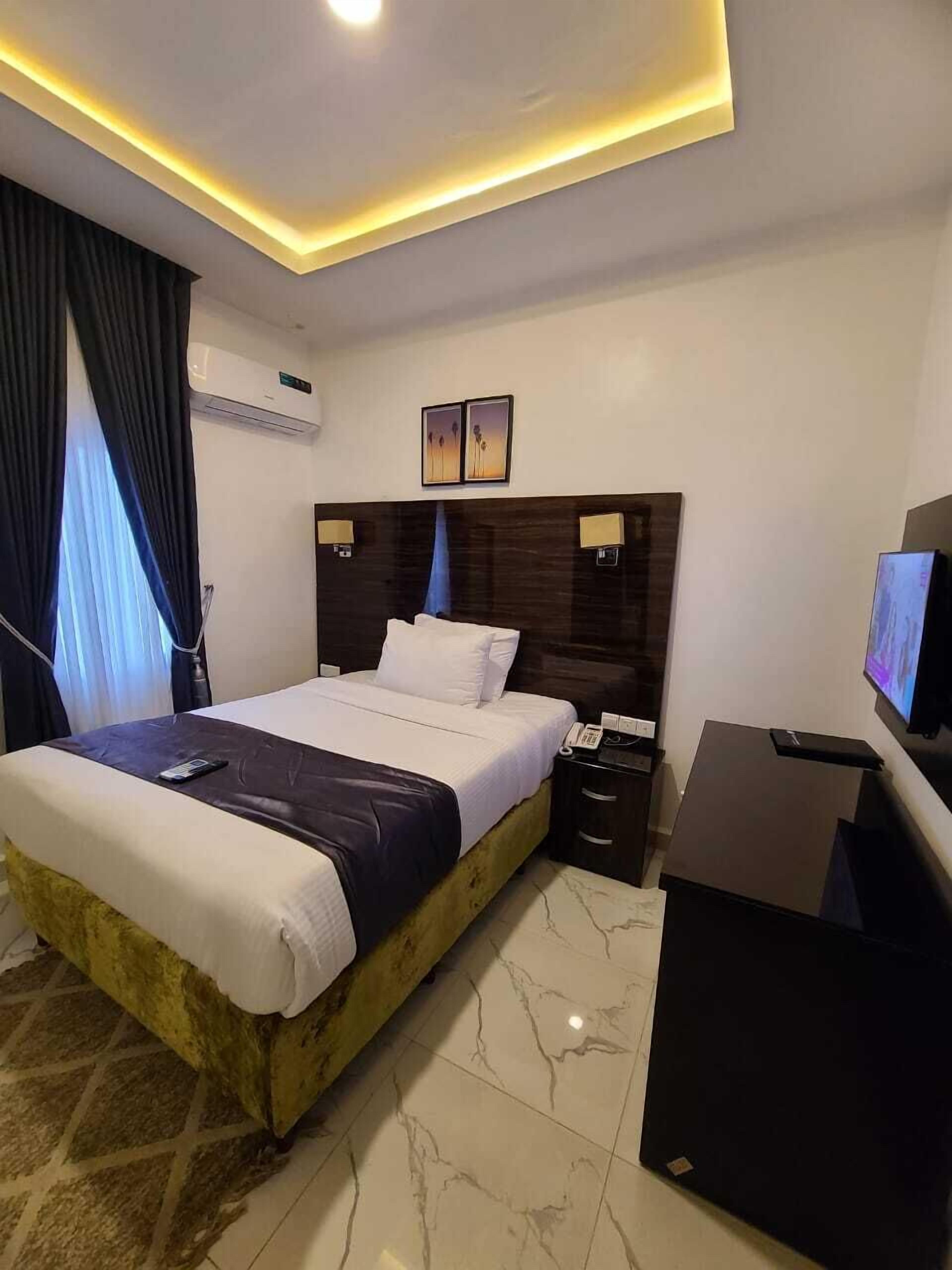 Mapleview Hotels and Suite Limited