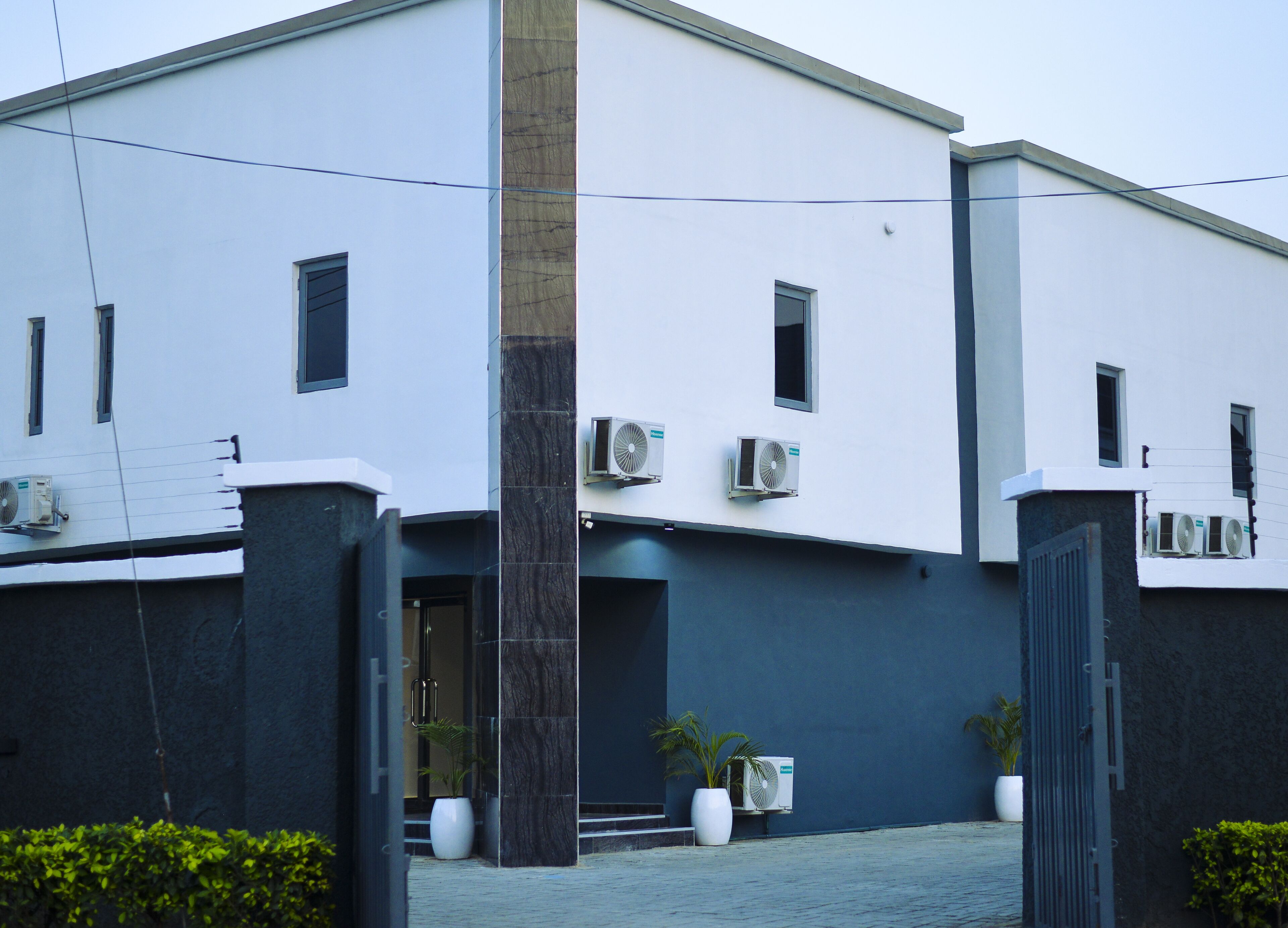 Mapleview Hotels and Suite Limited