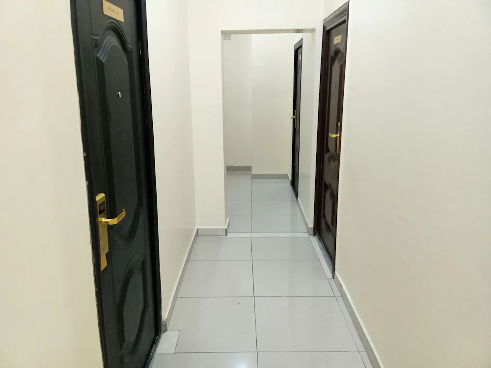 Blooms Spot Hotel And Apartment