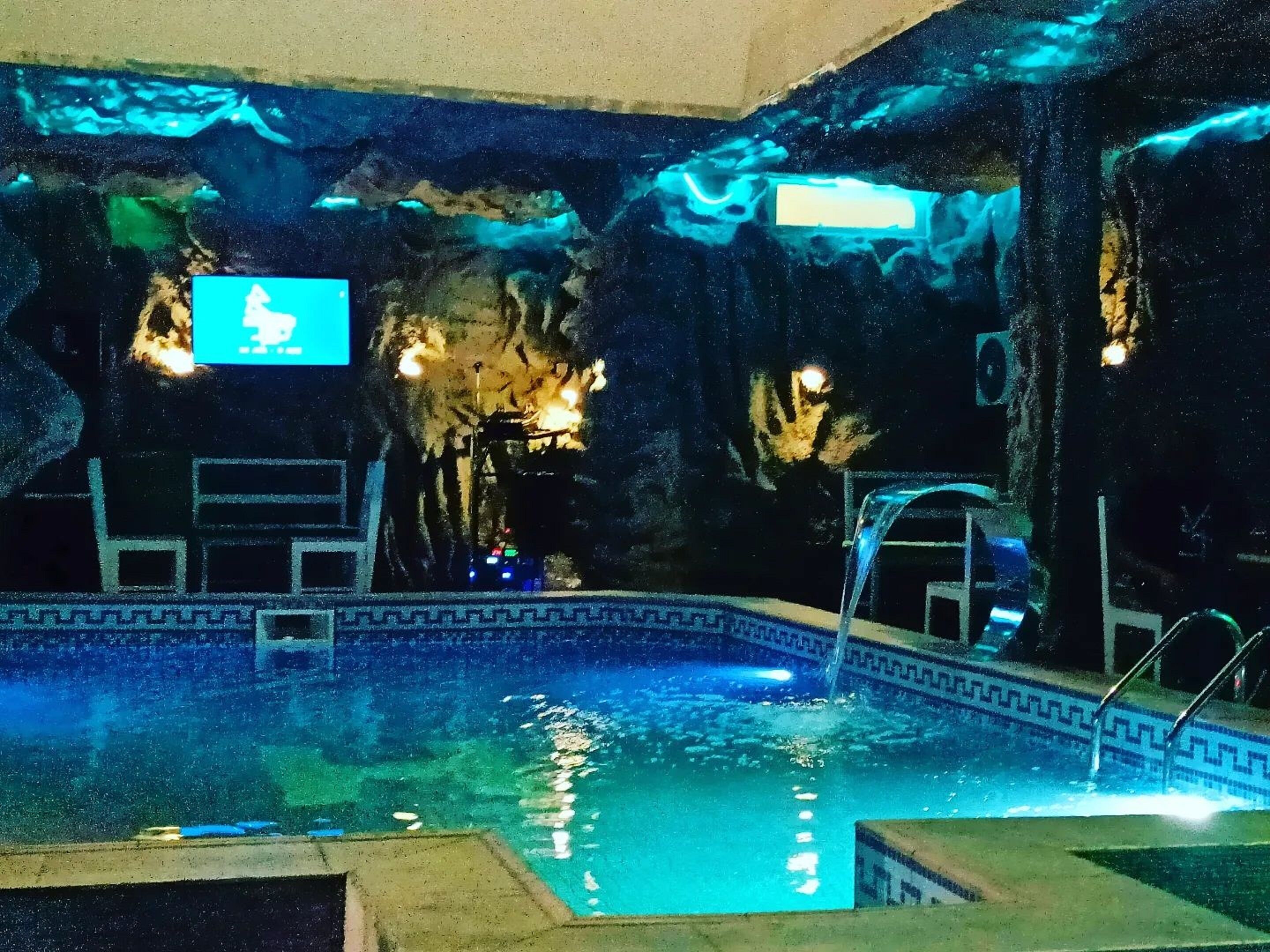 Homeland Hotels and Restaurants
