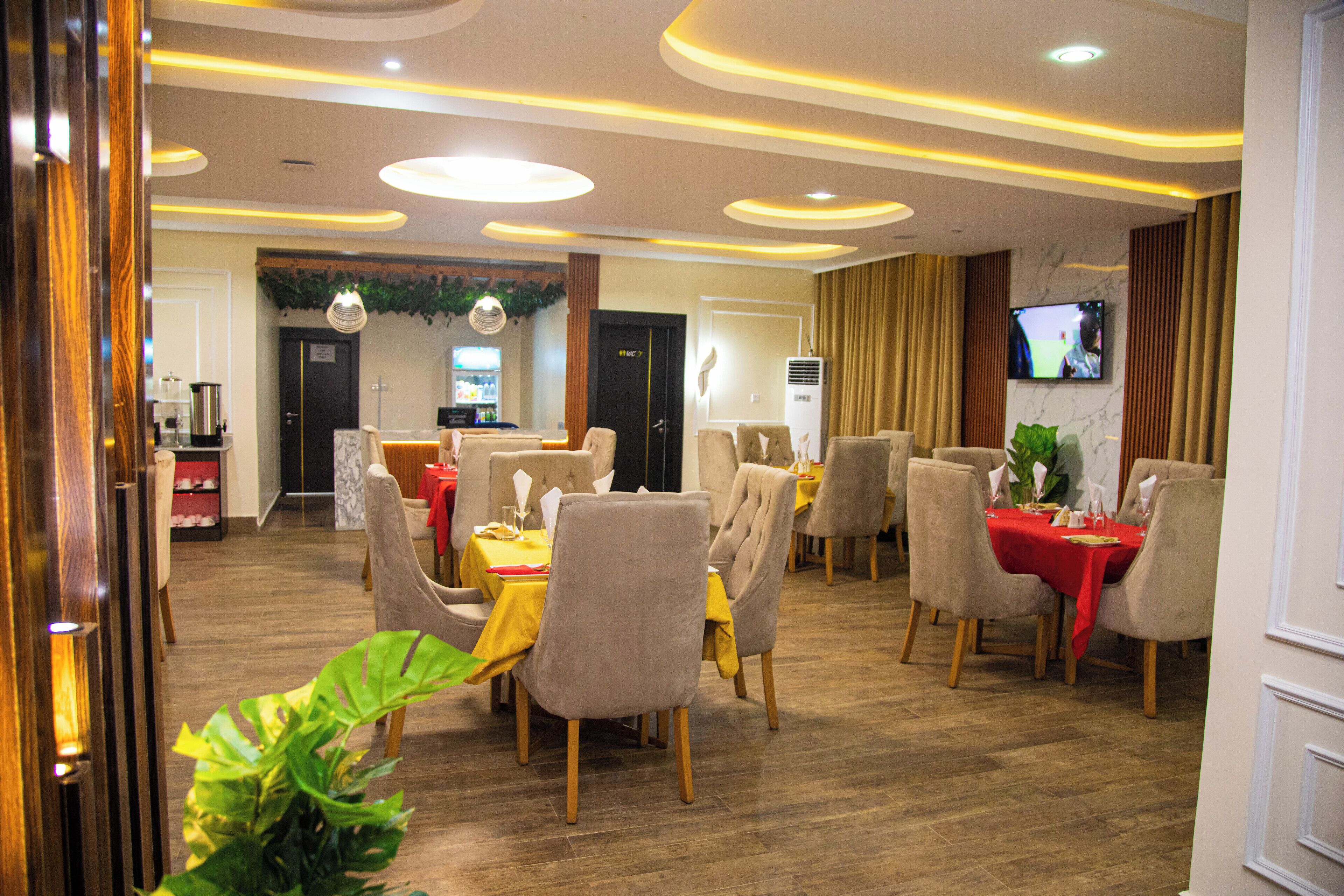 Modelo Hotel
