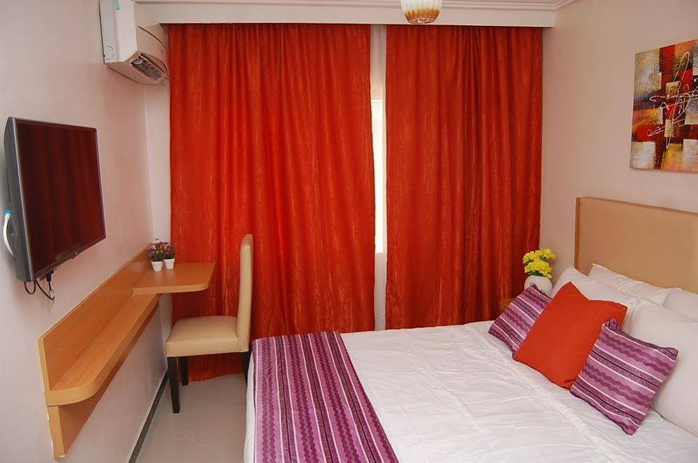 Avital Suites and Resort