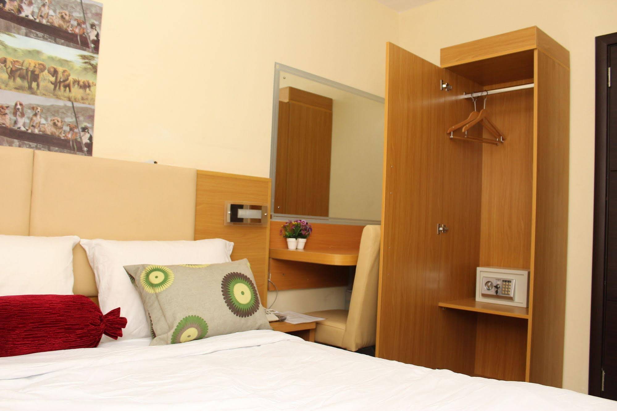 Avital Suites and Resort
