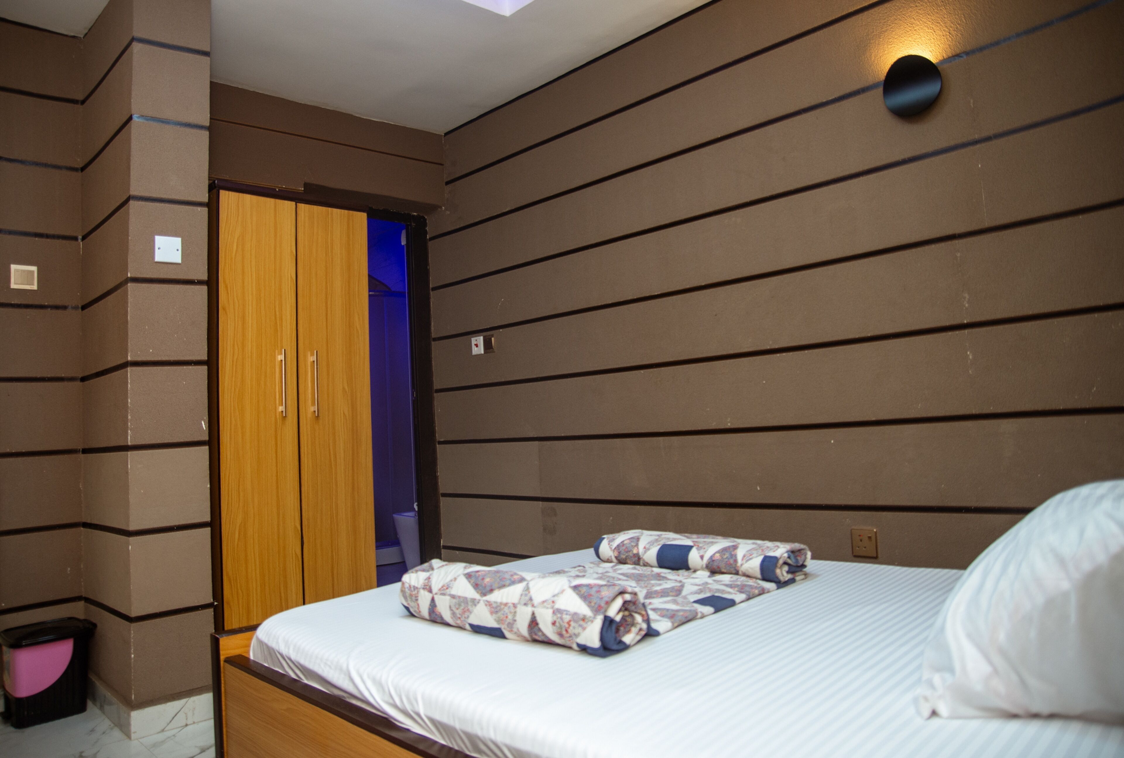 Haffy Executive Hotels and Suite