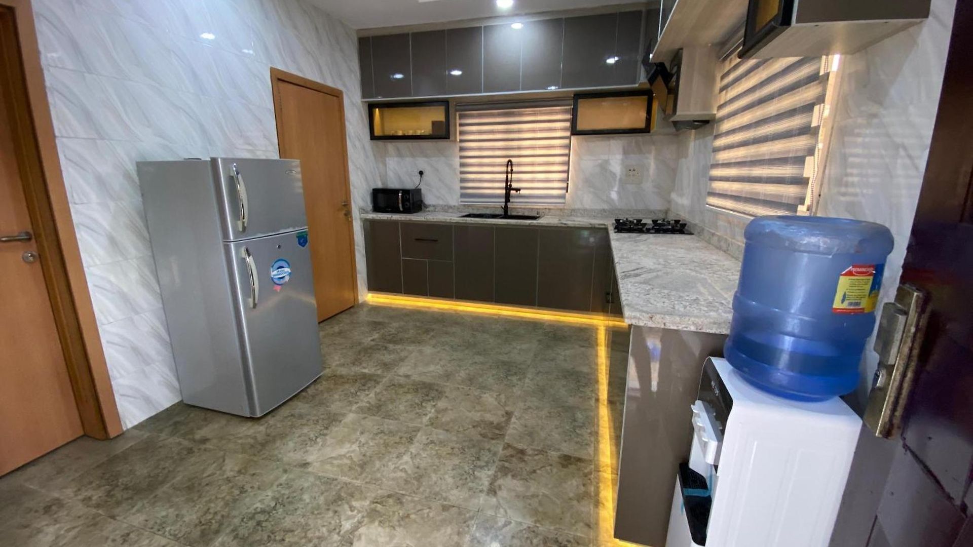 Umeralty Hotels And Apartments