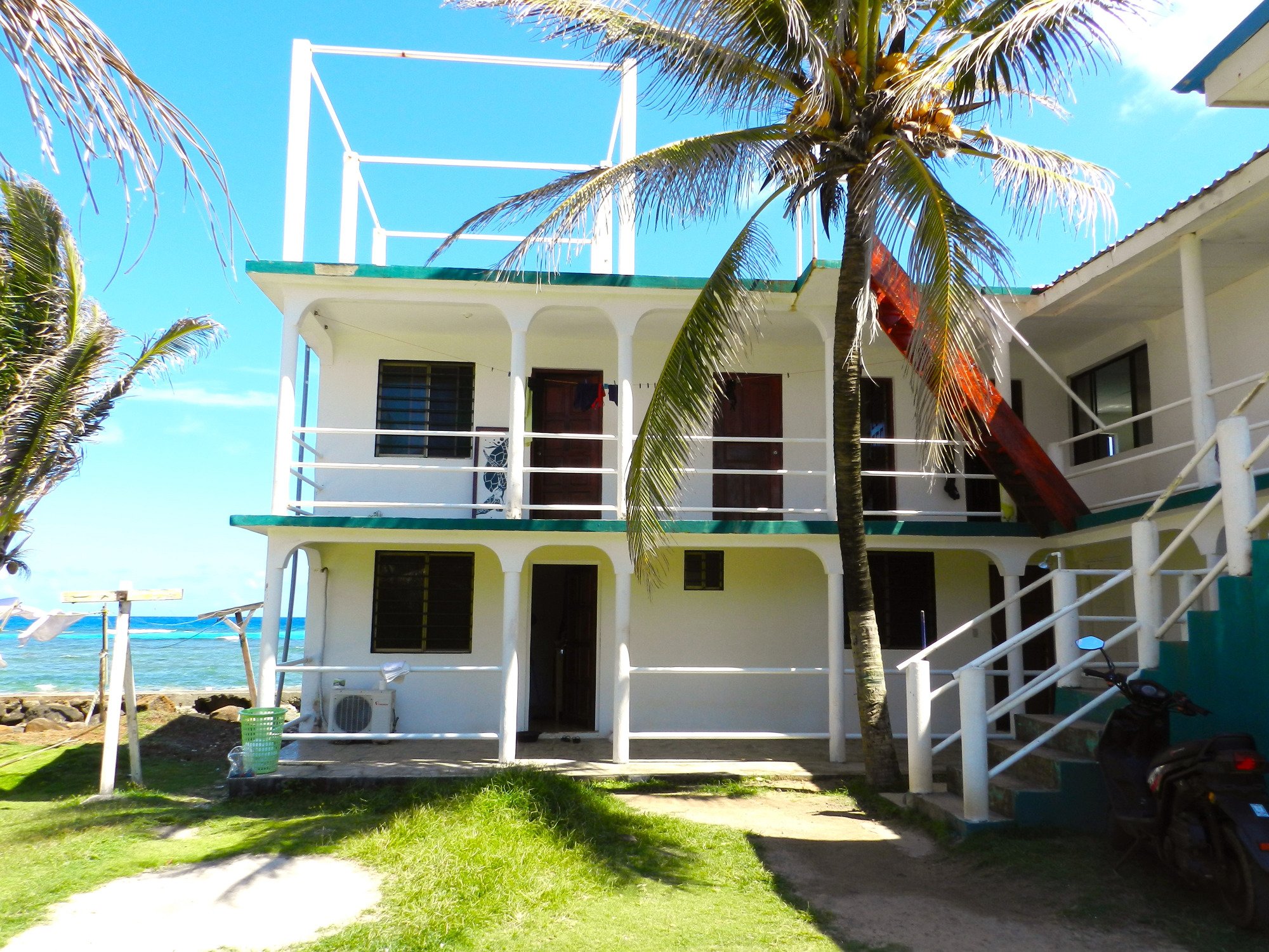 Mimundo Corn Island Hostel
